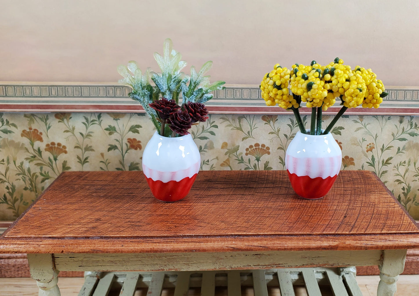 Dollhouse Large White Red Pink Swirl Patterned Ceramic Vase 1:12 Scale Miniature