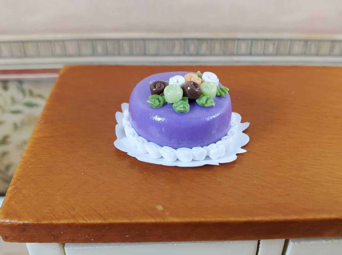 Dollhouse Purple Cake with Rose Decorations 1:12 Scale Miniature Dessert