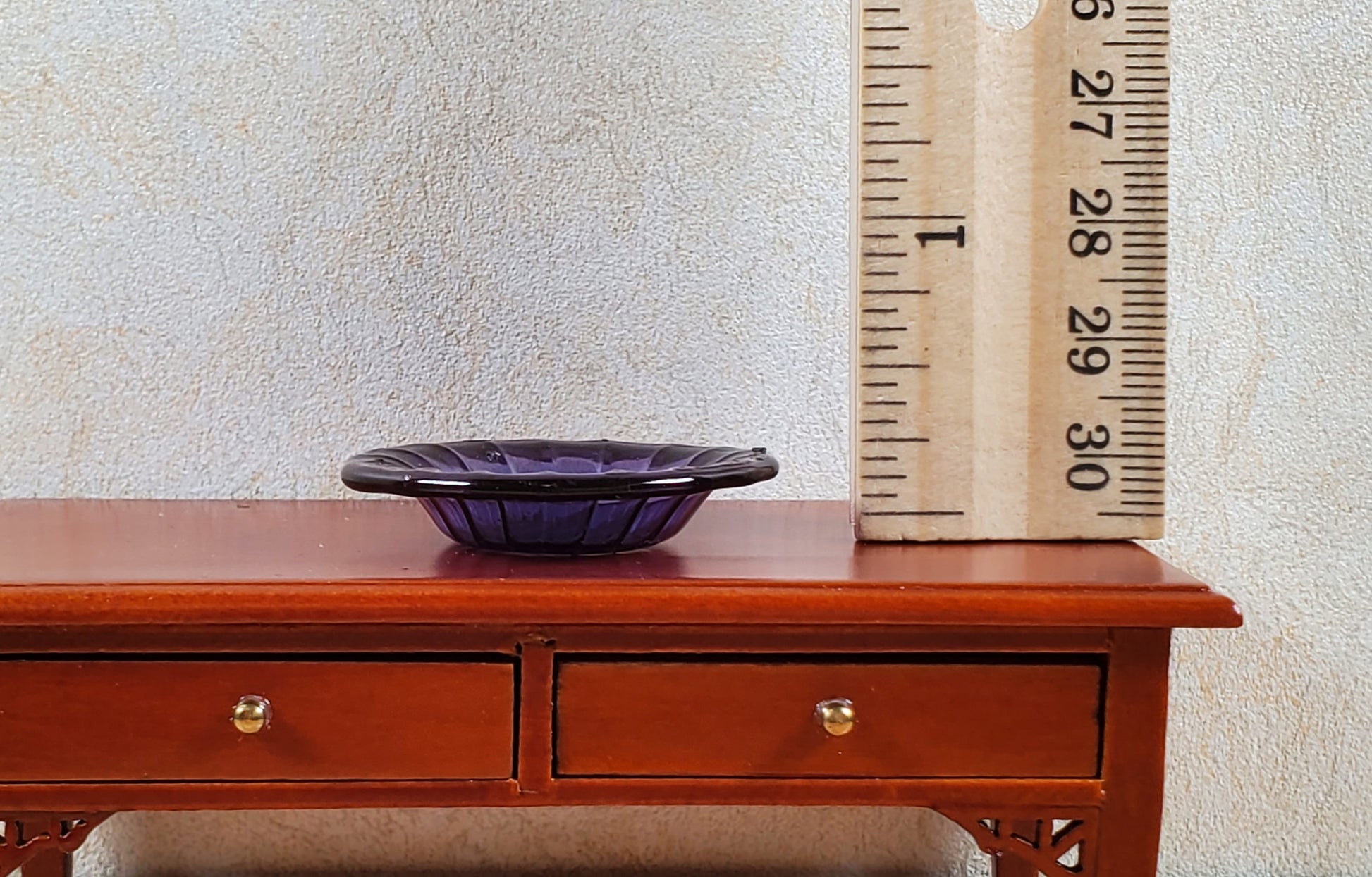 Dollhouse Large Ribbed Glass Bowl Purple 1:12 Scale Miniature Kitchen Dish