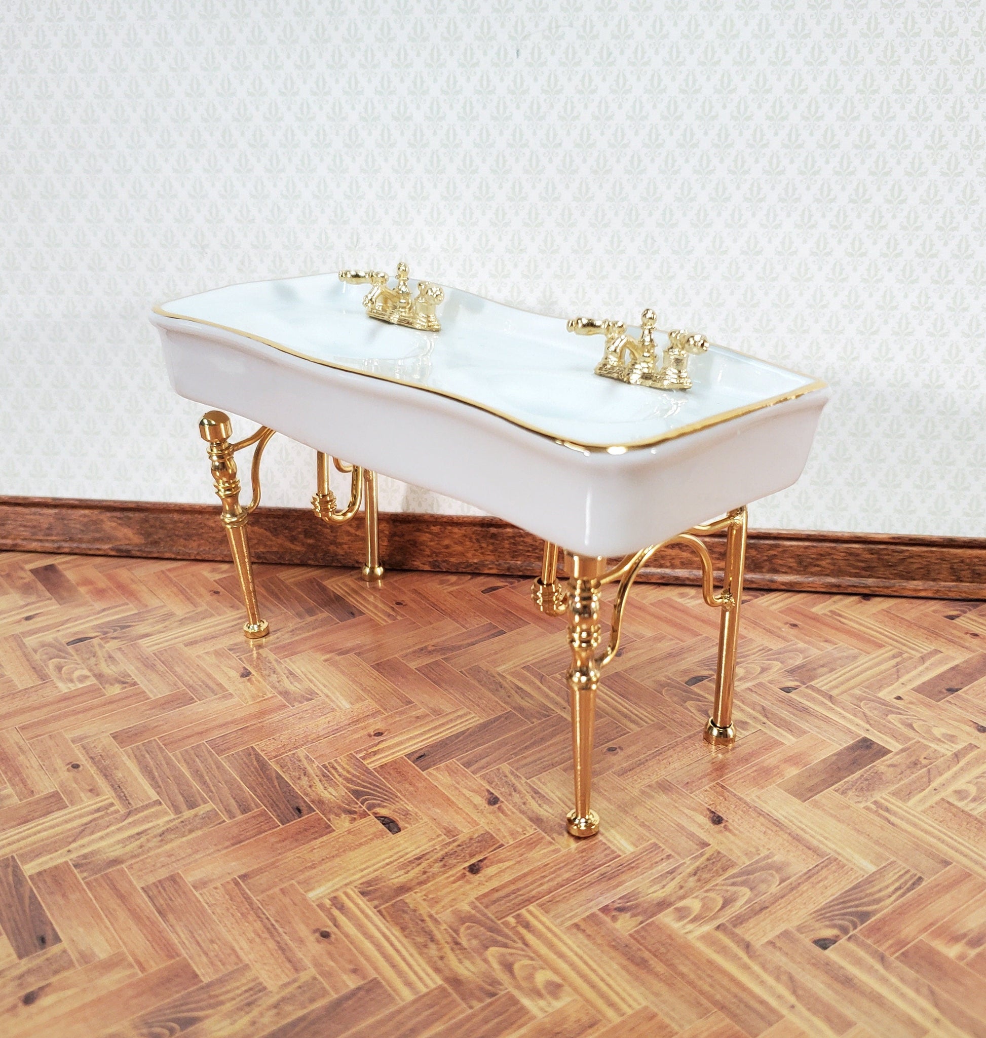 Reutter Porcelain Dollhouse Double Sink White Gold Bathroom 1:12 Scale Miniature