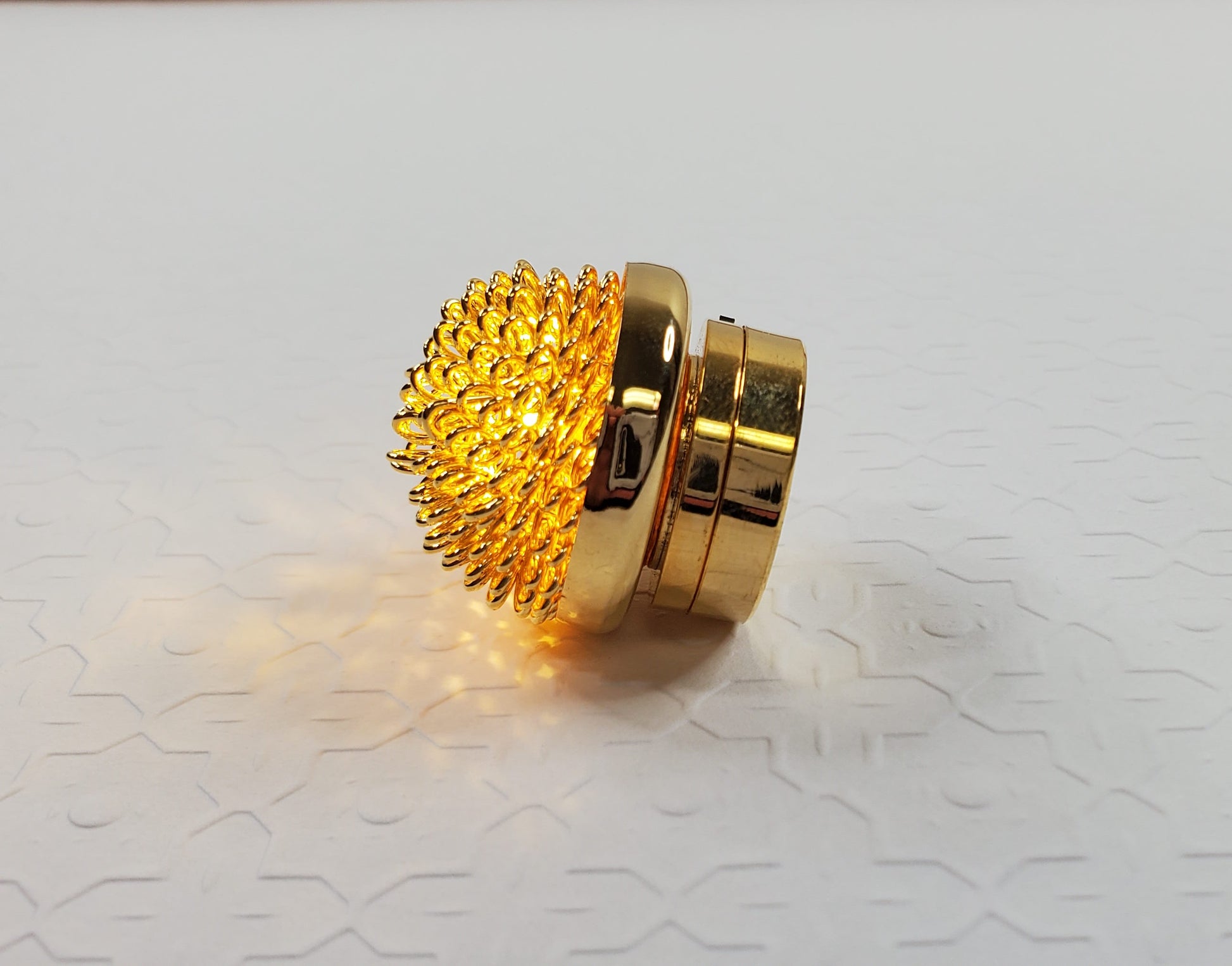Dollhouse Ceiling Light Battery Operated Gold Fancy 1:12 Scale Miniature