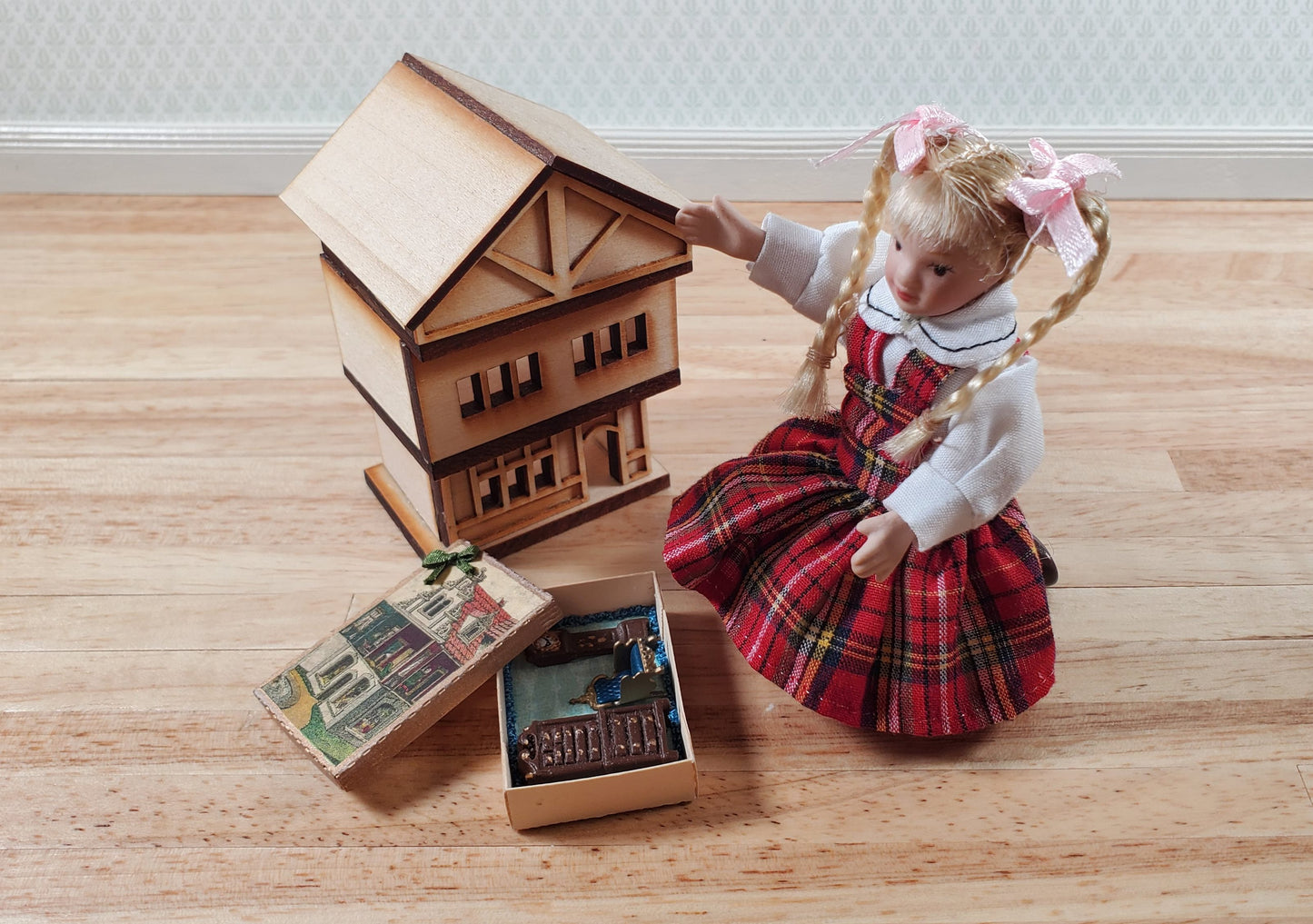 Dollhouse 1:144 Toy Furniture in Gift Box Handmade 1/12 Scale Miniature Present