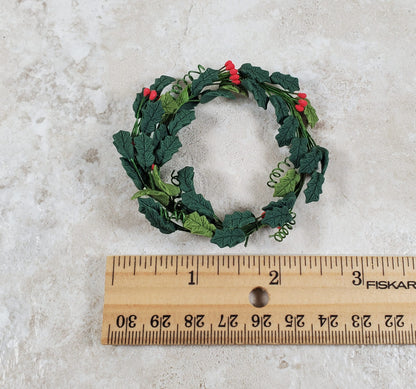 Dollhouse Large Holly Plant with Berries Wreath 1:12 Scale Miniature