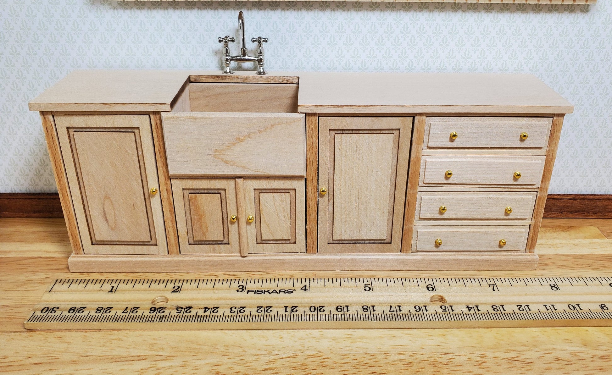 JBM Dollhouse Kitchen Sink & Plate Shelf Farmhouse Style Unfinished 1:12 Scale
