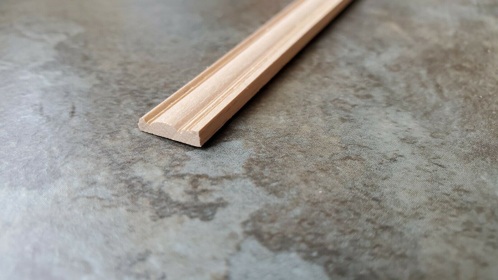 Dollhouse Window Casing Trim Molding 7/16" wide x 18" long 1:12 Scale CLA70306