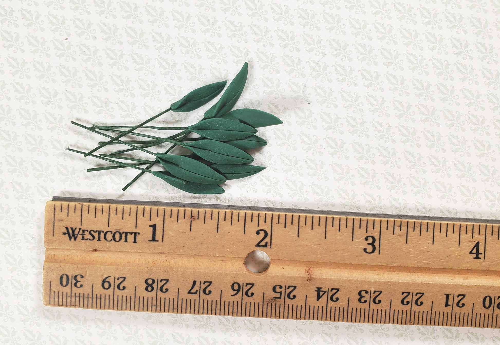 Dollhouse Dark Green Narrow Leaves on Stem Set of 10 1:12 Scale Miniature