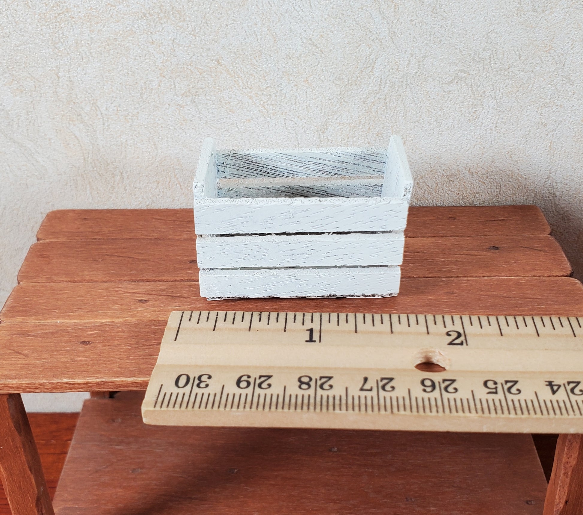 Dollhouse Tall Whitewashed Wood Produce Crate 1:12 Scale Dollhouse Miniature