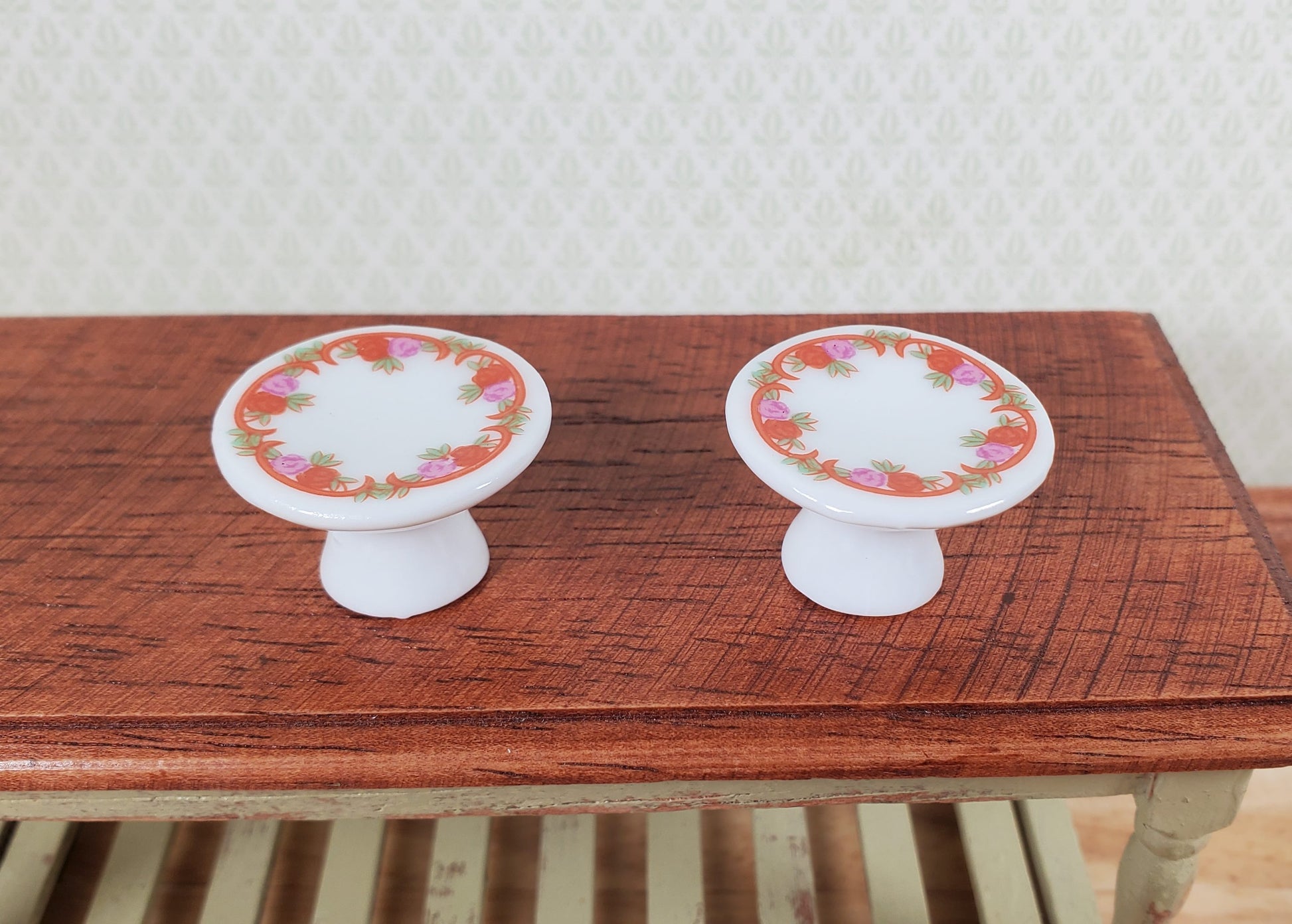 Dollhouse Cake Stands Plates Set of 2 Ceramic Floral Design 1:12 Scale Miniature
