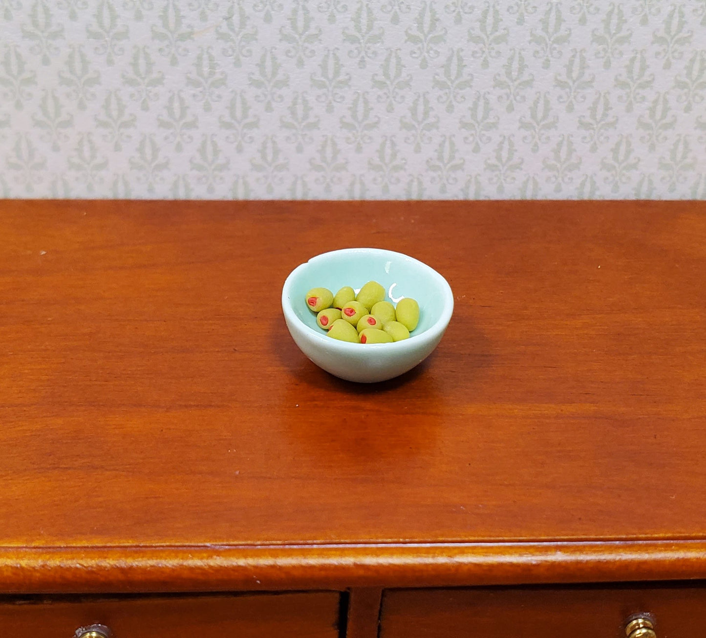 Dollhouse Green Olives with Pimento x12 1:12 Scale Miniature Food