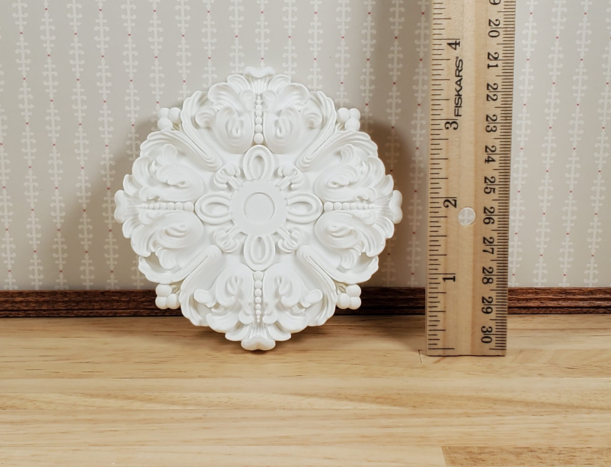 Dollhouse Ceiling Rose Medallion for Battery Lights 1:12 Scale Miniature Style 8
