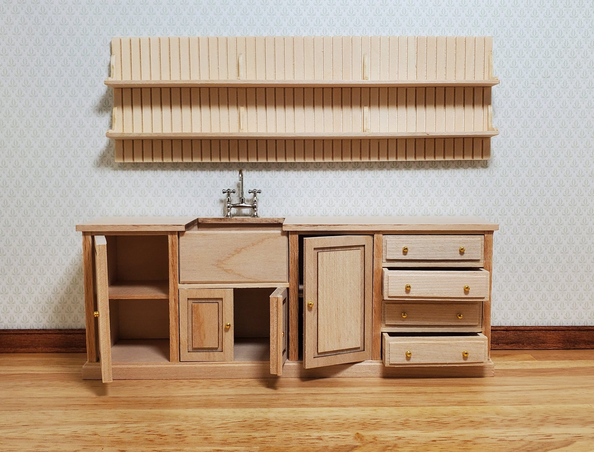 JBM Dollhouse Kitchen Sink & Plate Shelf Farmhouse Style Unfinished 1:12 Scale