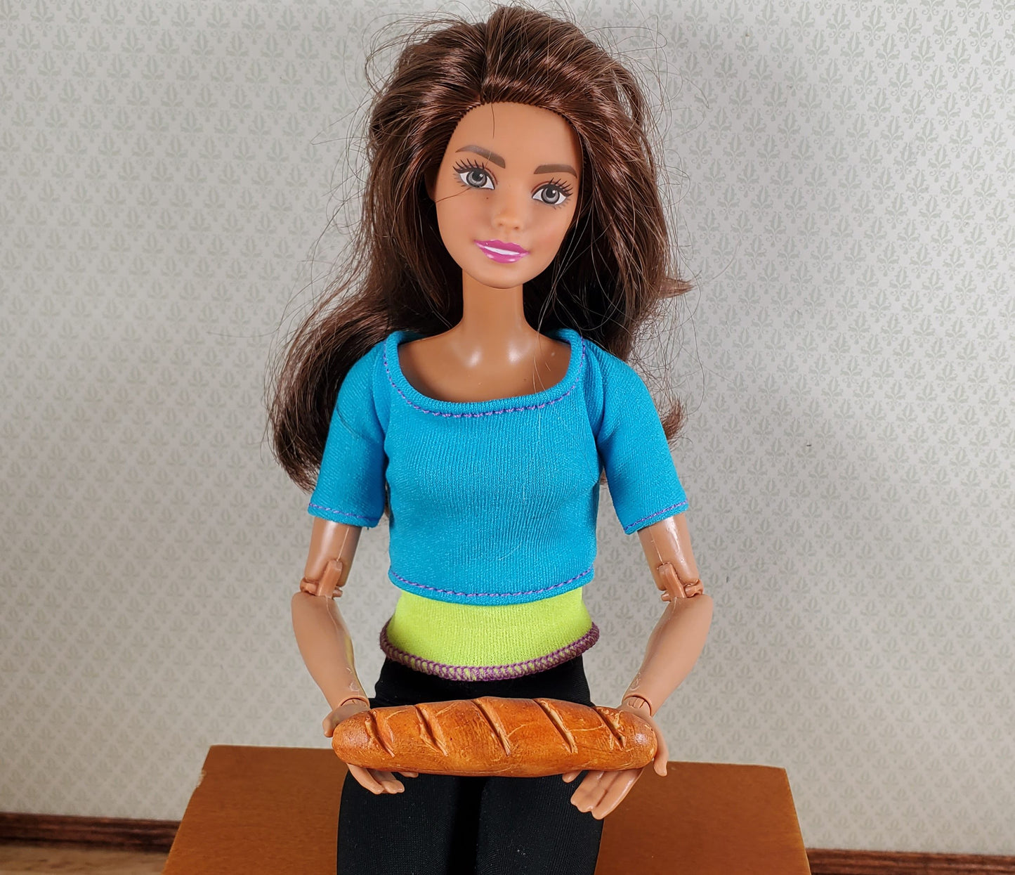 Dollhouse 1:6 Scale French Bread Loaf Playscale Fashion Doll Food Kitchen Bakery