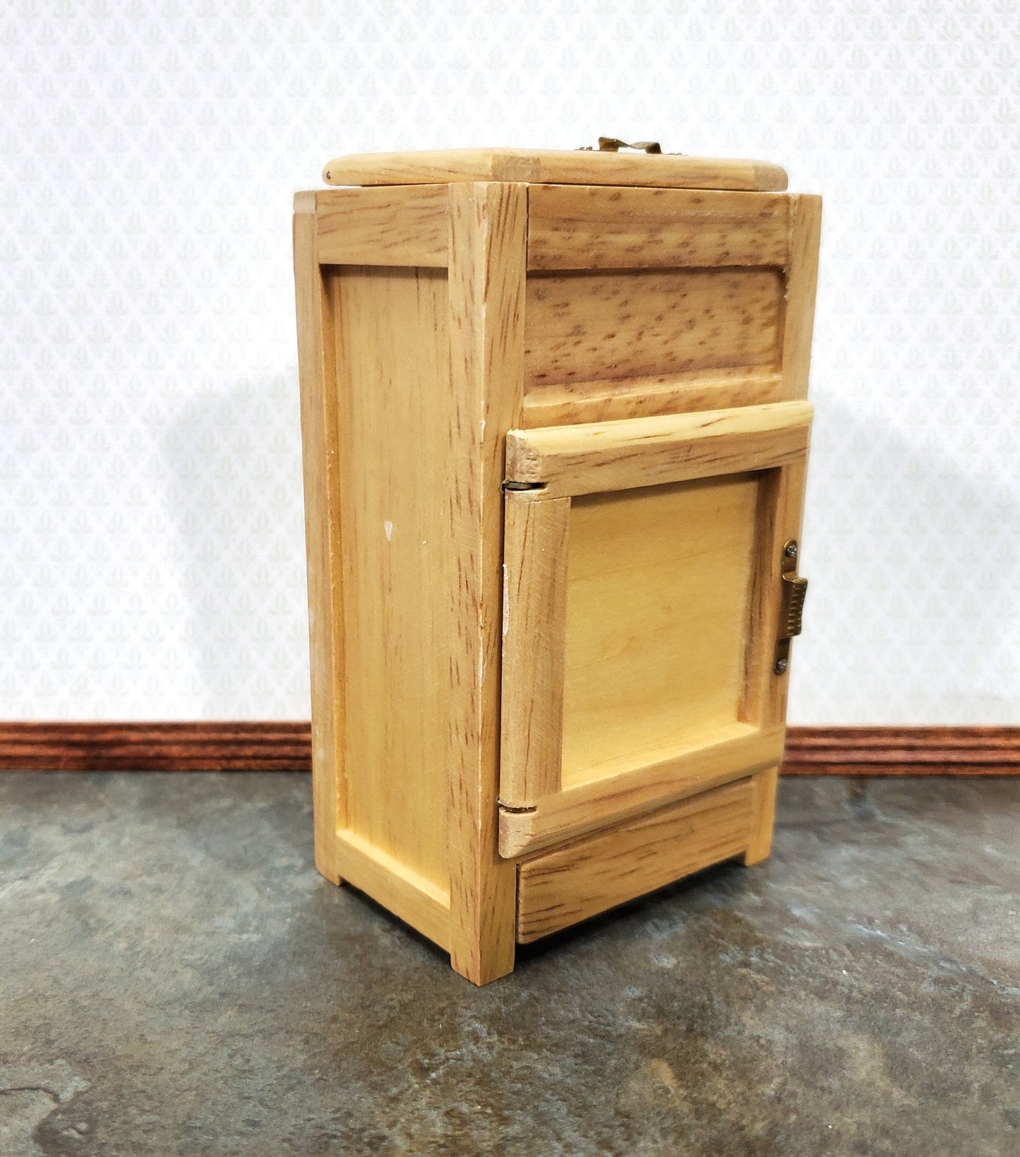 Dollhouse Ice Box Fridge Light Oak Finish 1:12 Scale Miniature Wood Kitchen