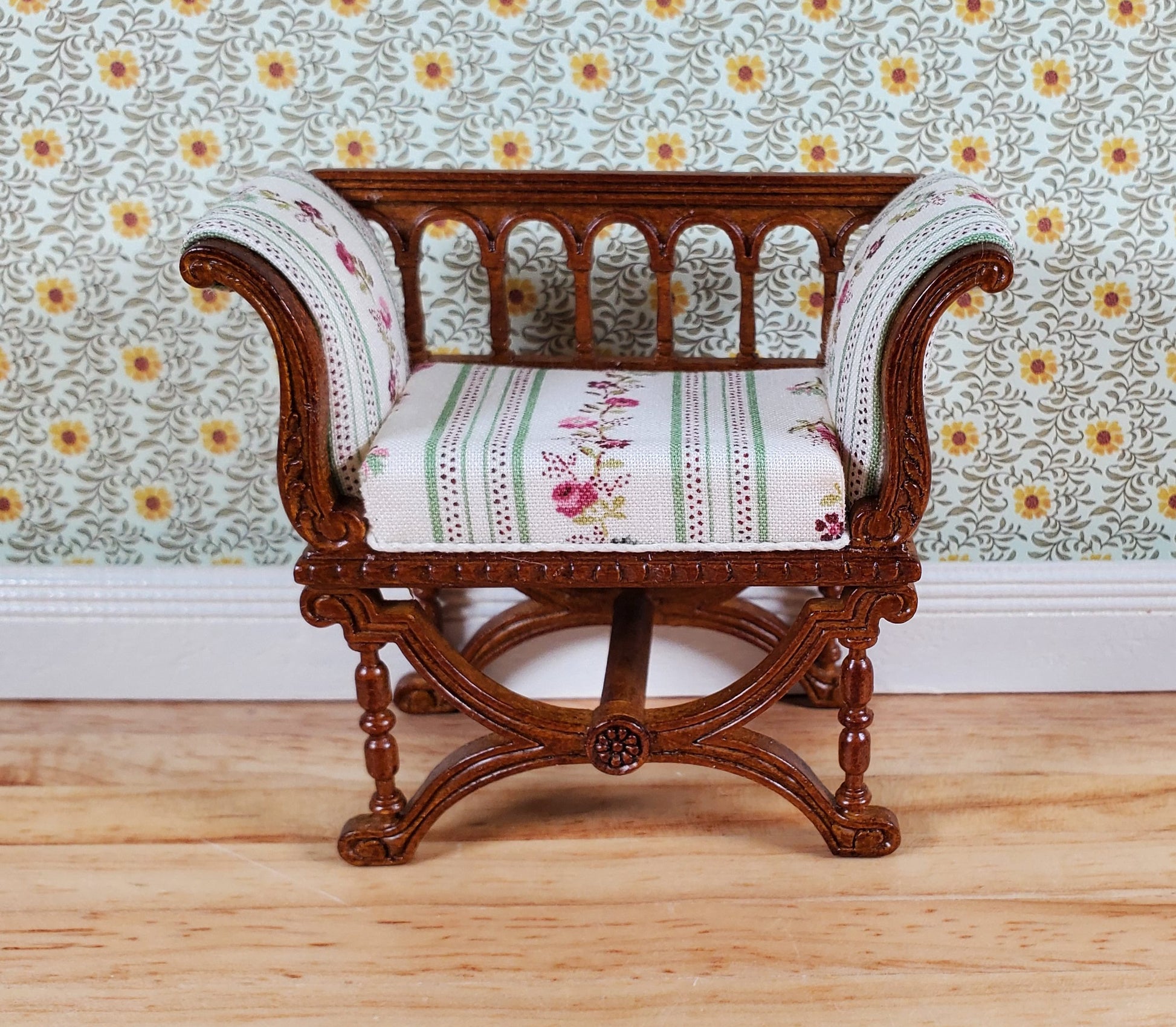JBM Dollhouse Curule Bench Seat Chair Victorian 1:12 Scale Miniature Furniture