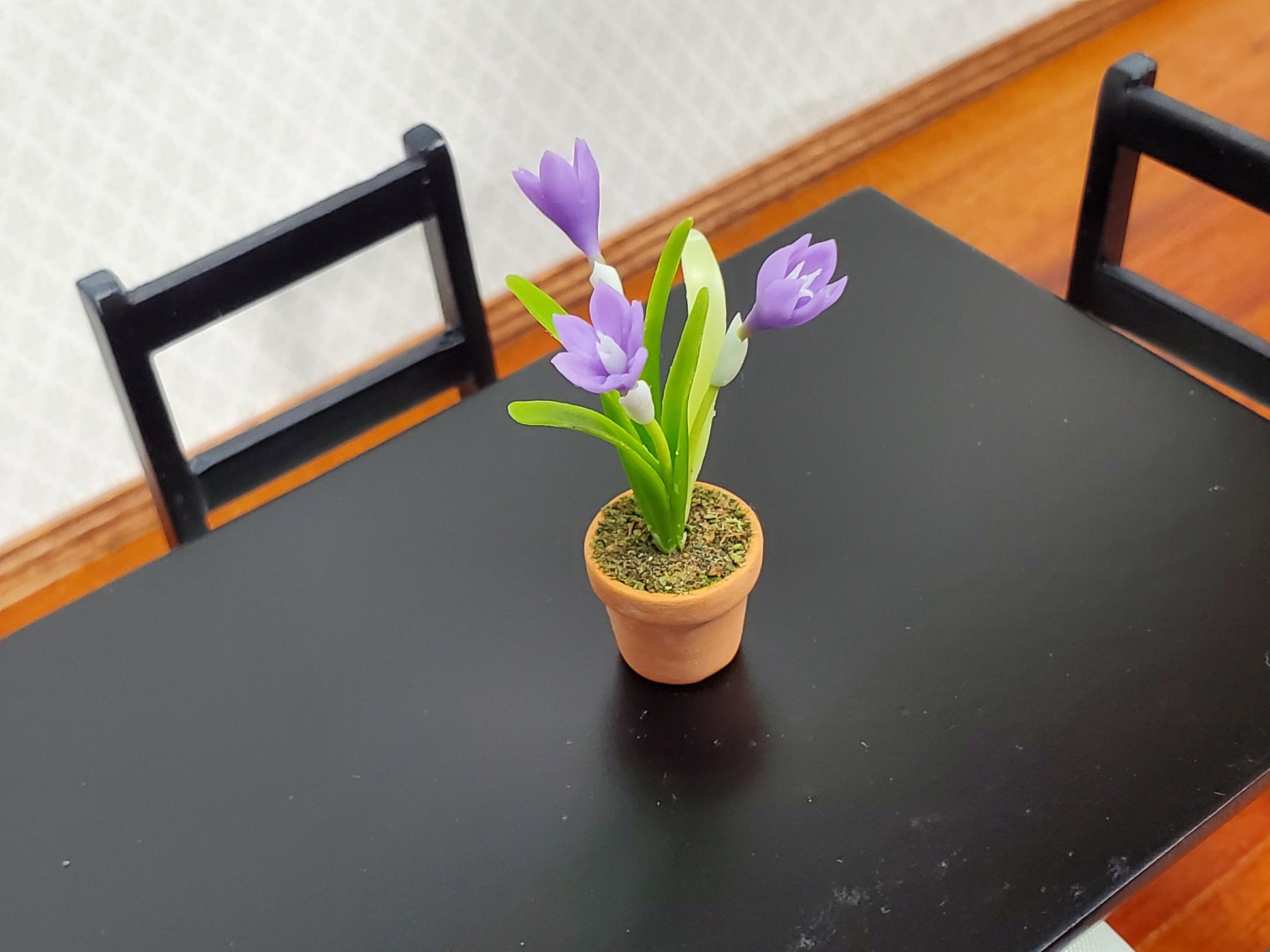 Dollhouse Purple Tulips in a Terra Cotta Planter 1:12 Scale Miniature Plant