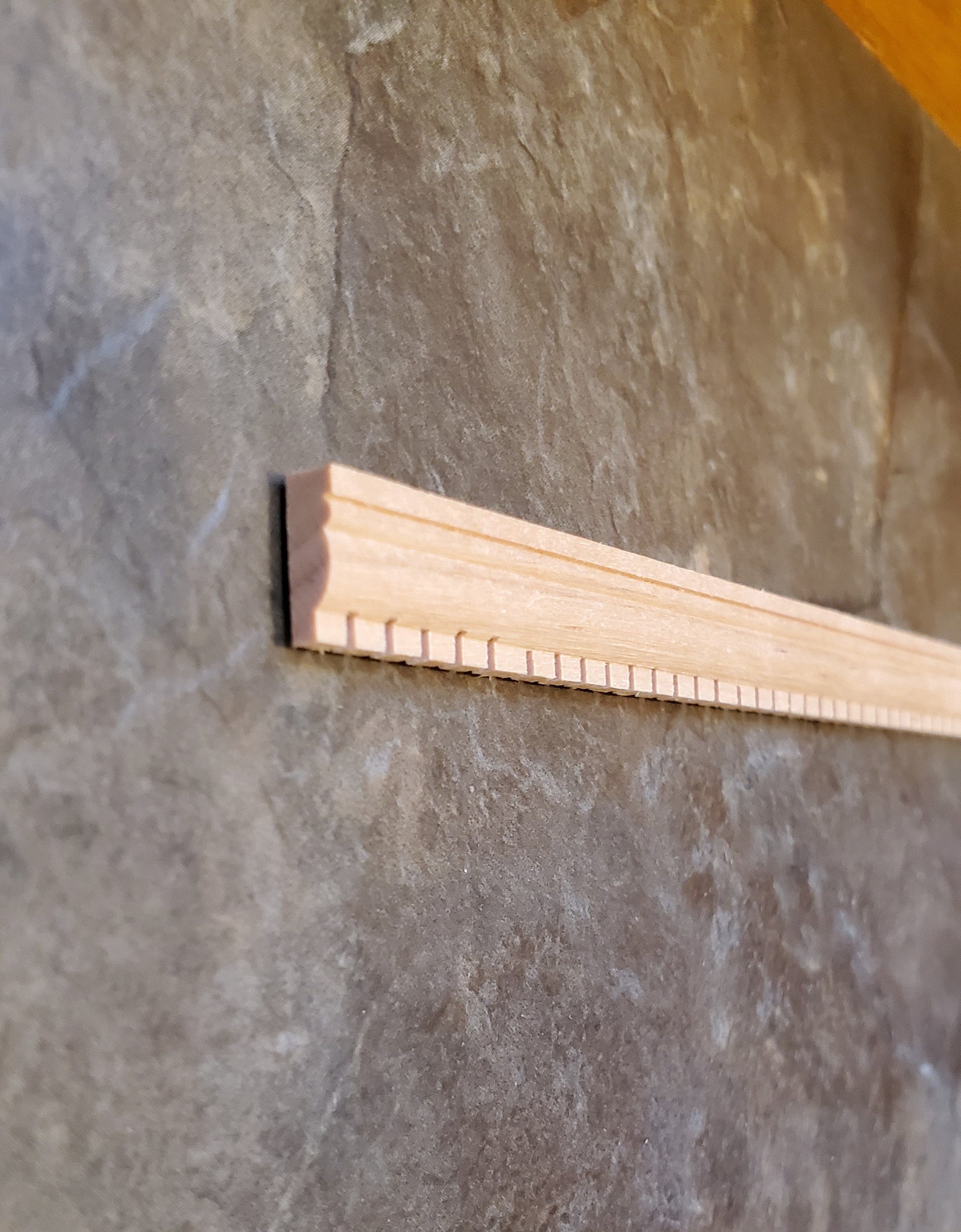 Dollhouse Miniatures Dentil Crown Molding Cornice Trim 7/16" tall x 18" 1:12