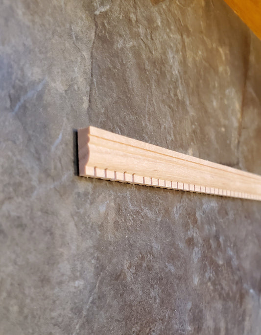 Dollhouse Miniatures Dentil Crown Molding Cornice Trim 7/16" tall x 18" 1:12