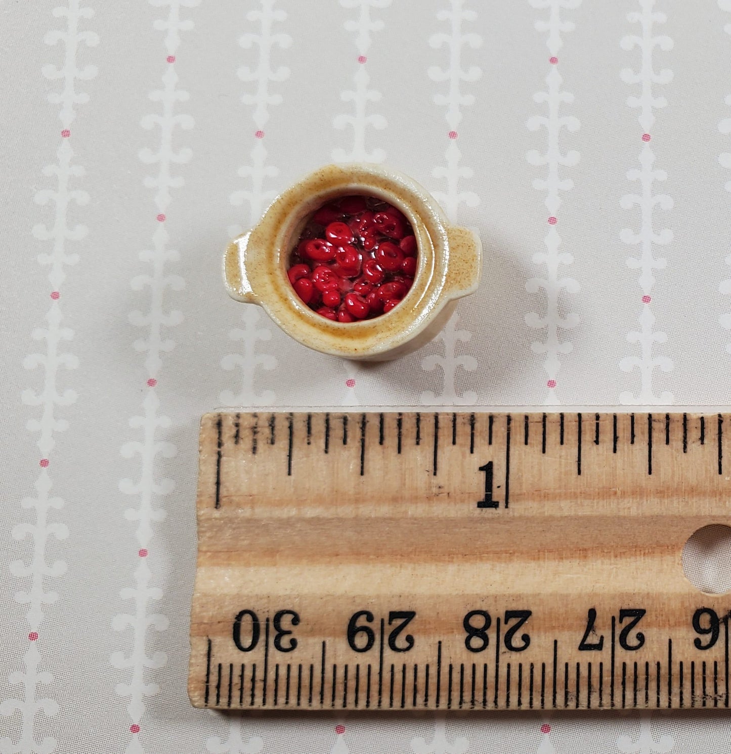 Dollhouse Kidney Beans Side Dish in a Ceramic Pot 1:12 Scale Miniature Food
