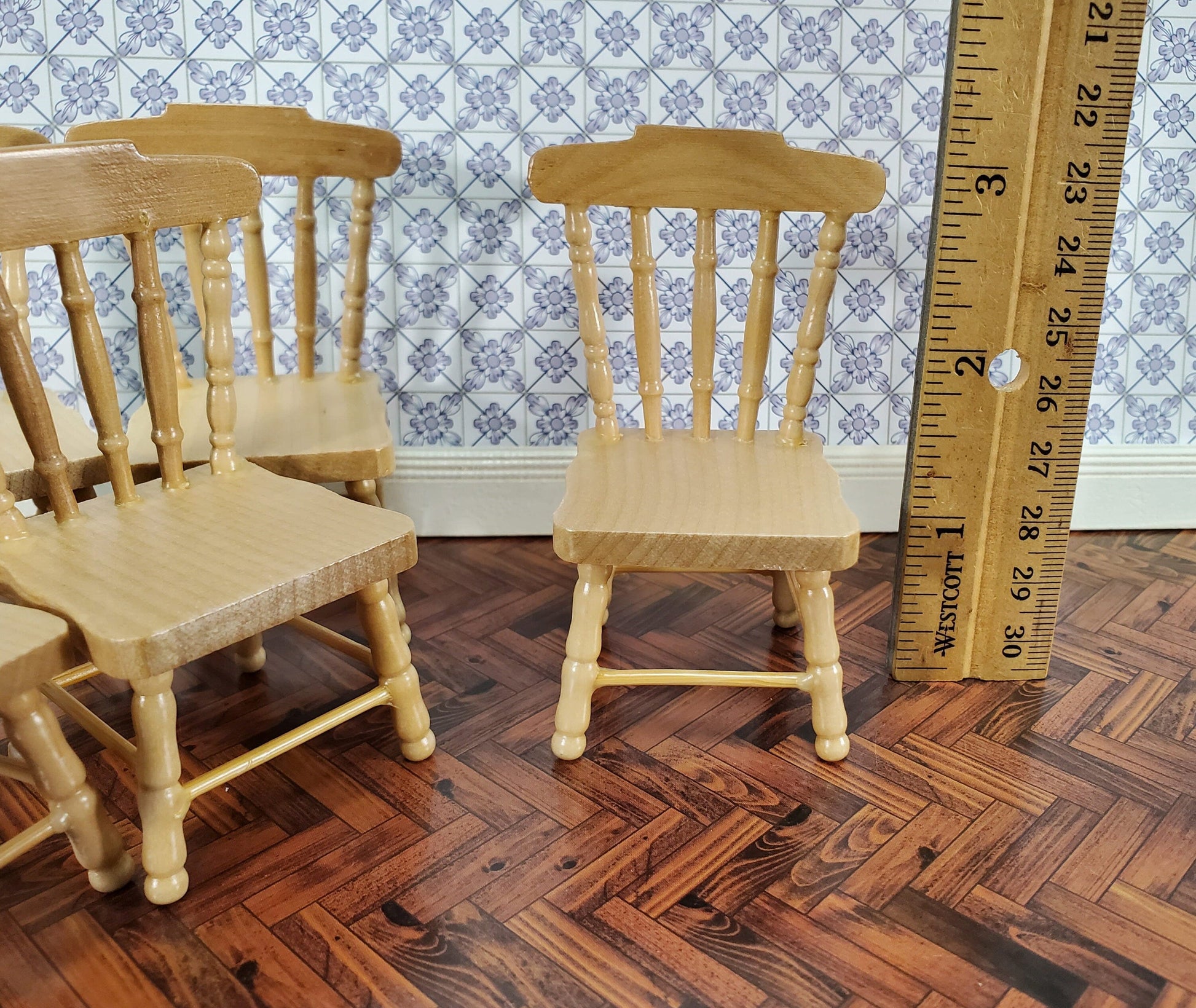 Dollhouse Kitchen Chairs Spindle Back Set of 6 Light Oak 1:12 Scale Miniature Furniture