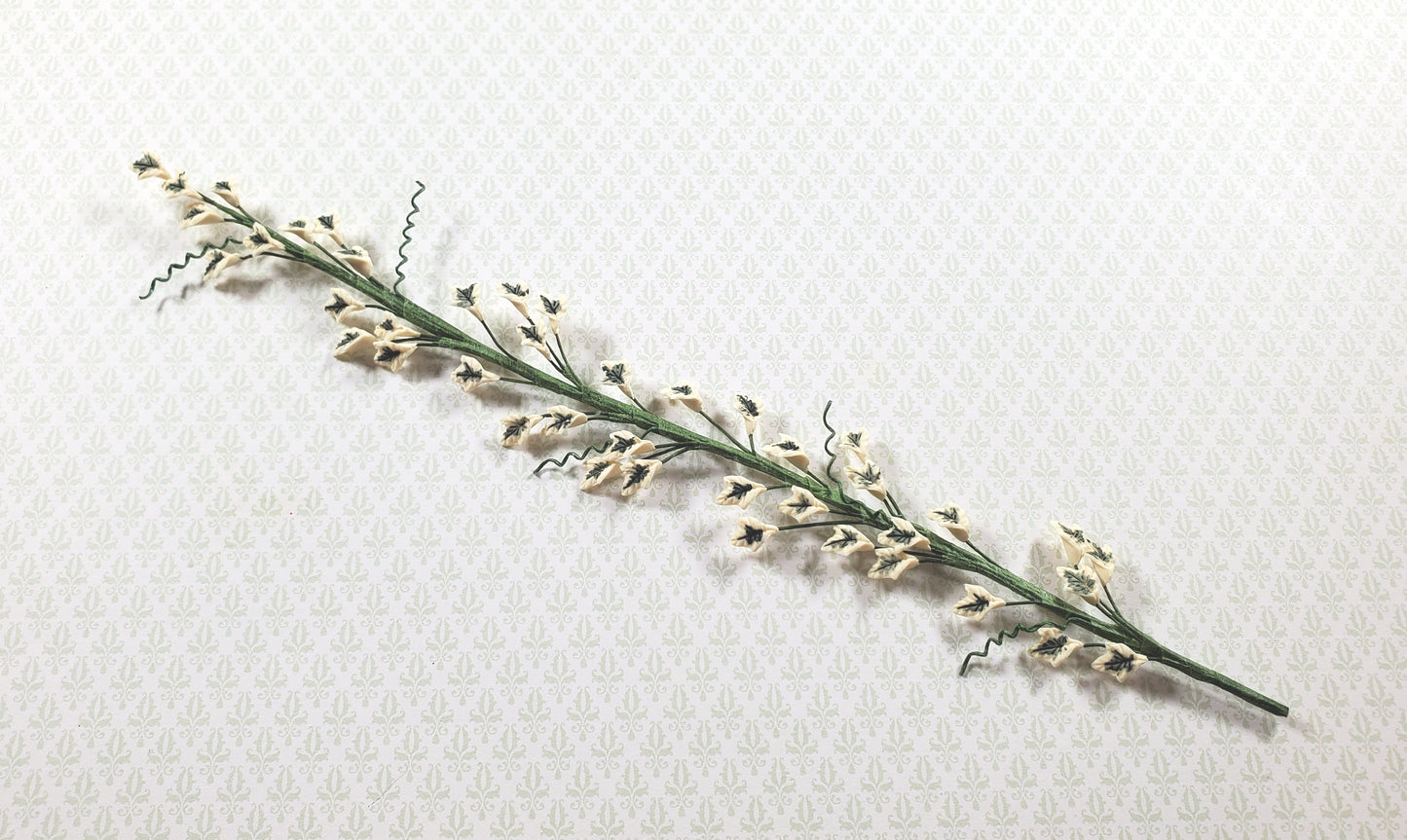 Dollhouse English Ivy Vine 8 Inches Long 1:12 Scale Miniature Garden Plants