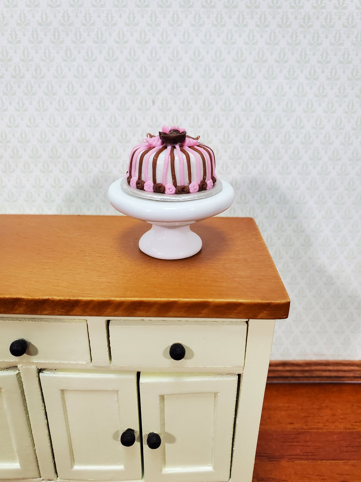 Dollhouse Cake Stand Platter All White Ceramic 1:12 Scale Miniature Plate