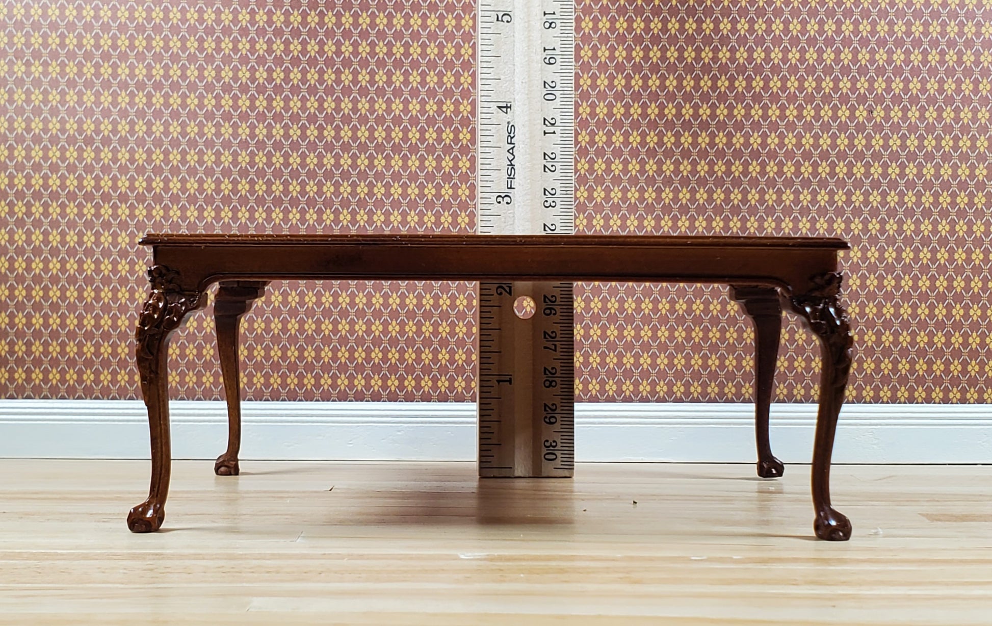 JBM Dollhouse Dining Table Queen Anne Style 1:12 Scale Furniture Walnut Finish
