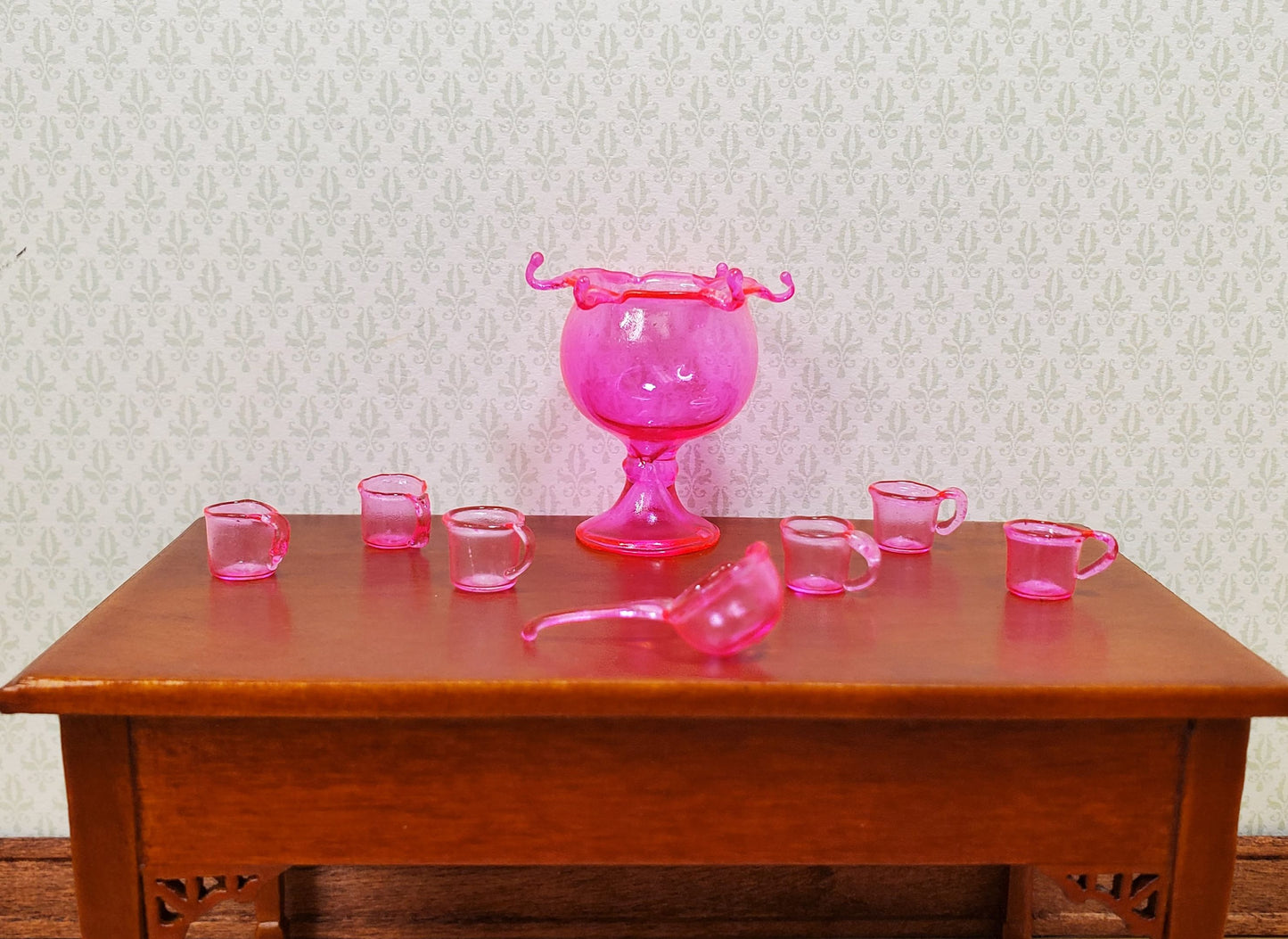 Dollhouse Glass Punch Bowl with Cups & Ladle Pink 1:12 Scale Miniature Kitchen