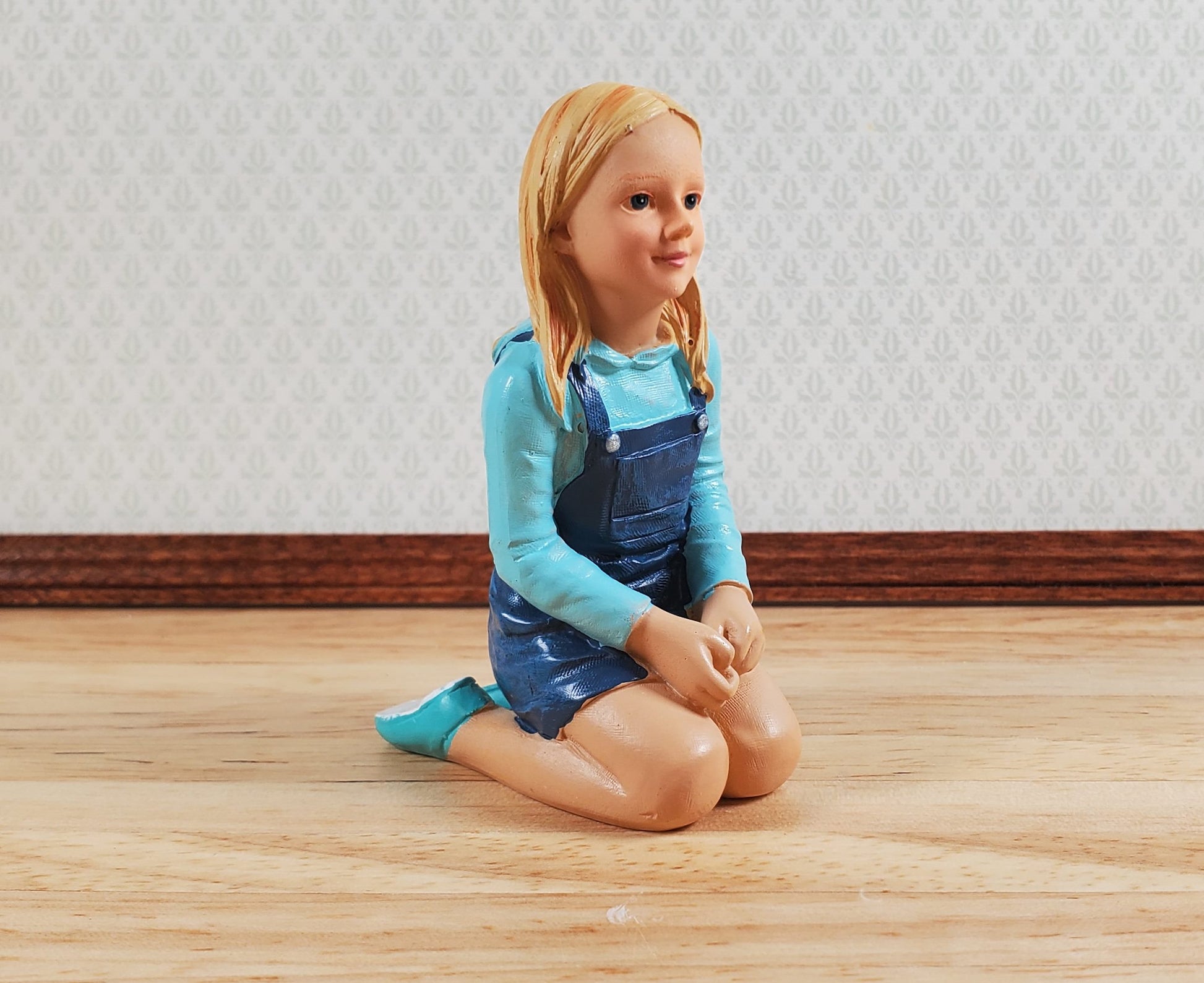 Modern Dollhouse Doll Young Girl Daughter Sitting on Knees 1:12 Scale "Jessie"