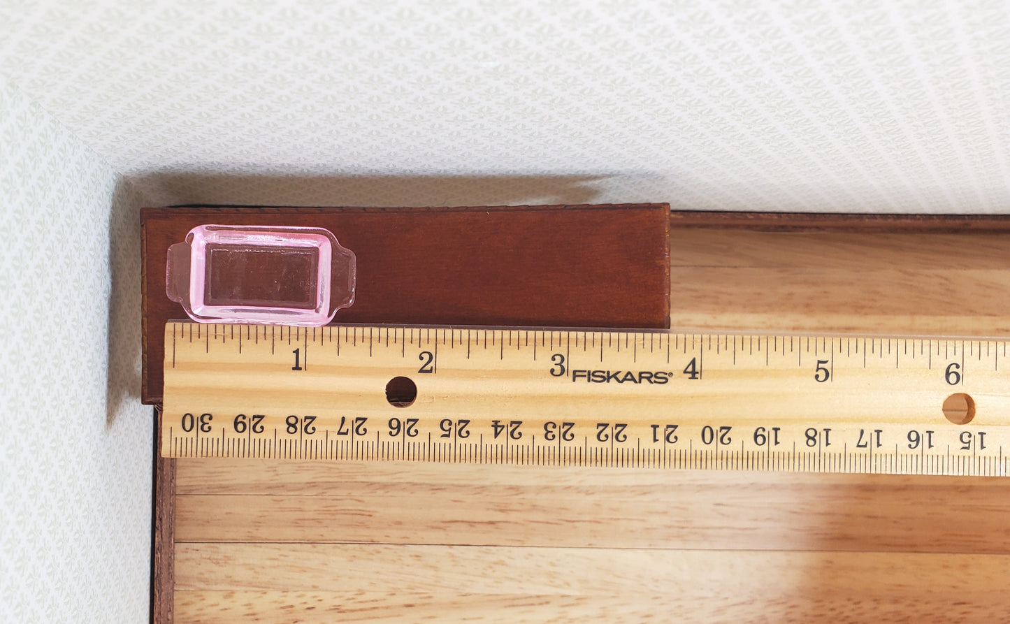 Dollhouse Light Pink Glass Casserole Baking Dish with Handles 1:12 Scale