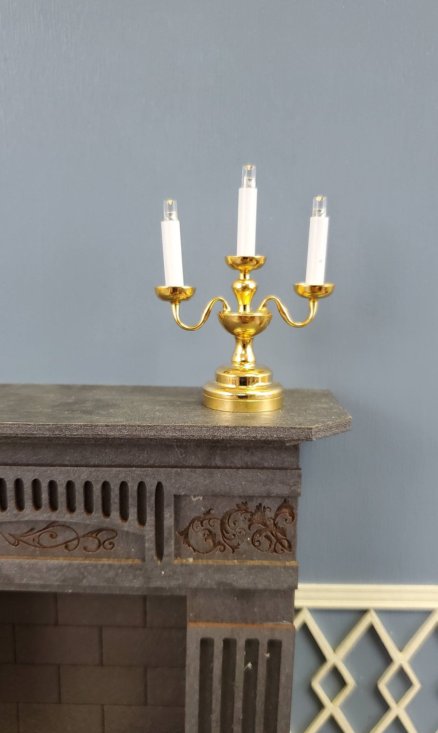 Dollhouse Miniature Battery Light Candelabra 3 Arm Gold 1:12 Scale Lamp