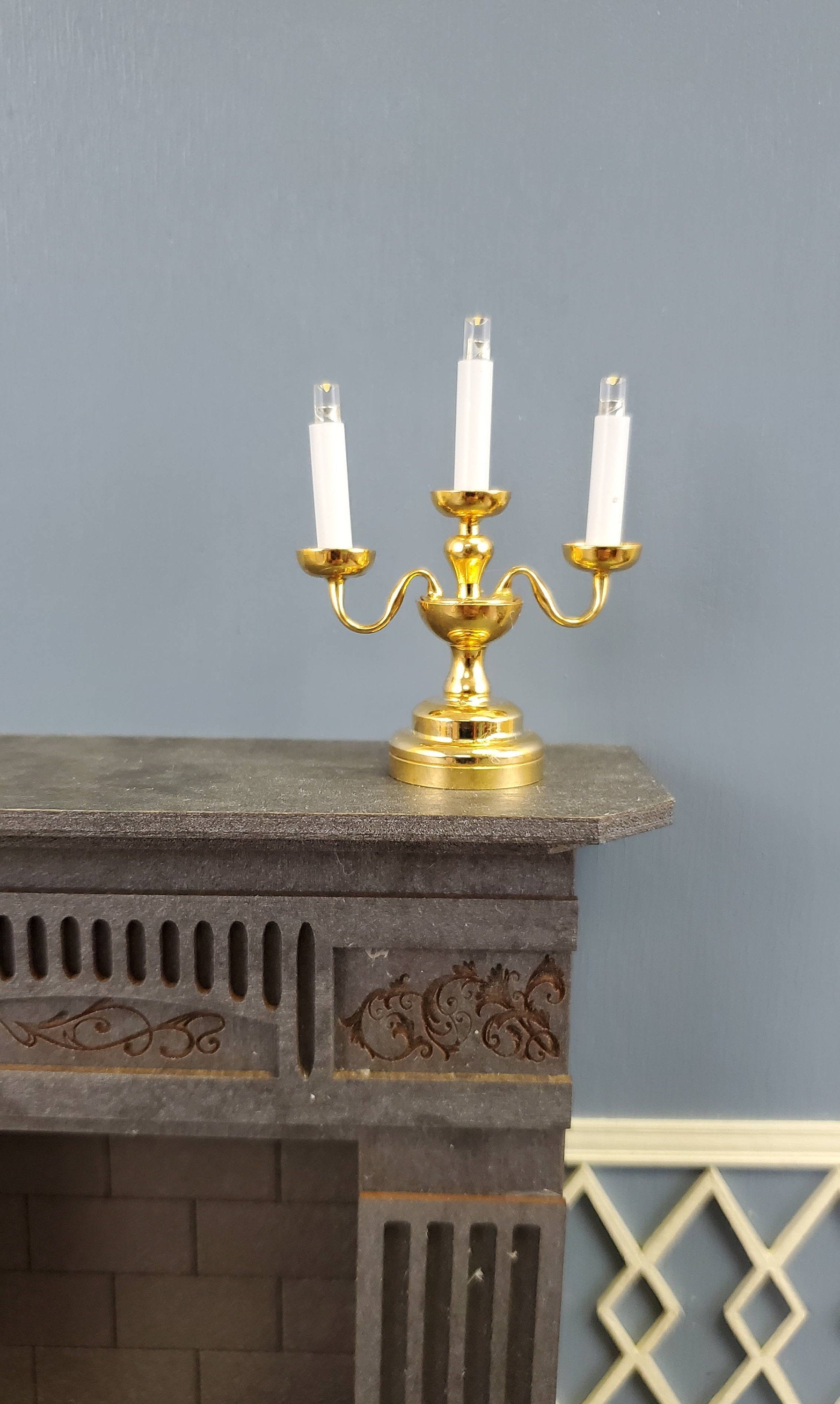 Dollhouse Miniature Battery Light Candelabra 3 Arm Gold 1:12 Scale Lamp