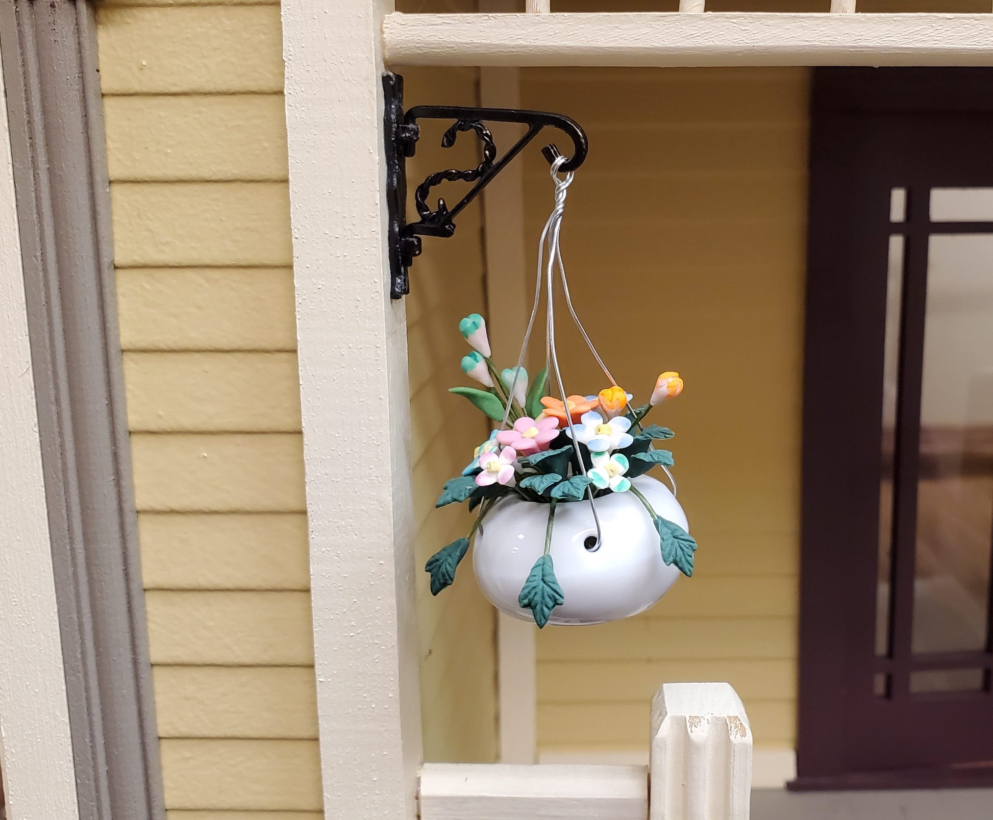Dollhouse Hanging Basket of Colorful Daisies 1:12 Scale Miniature Flowers