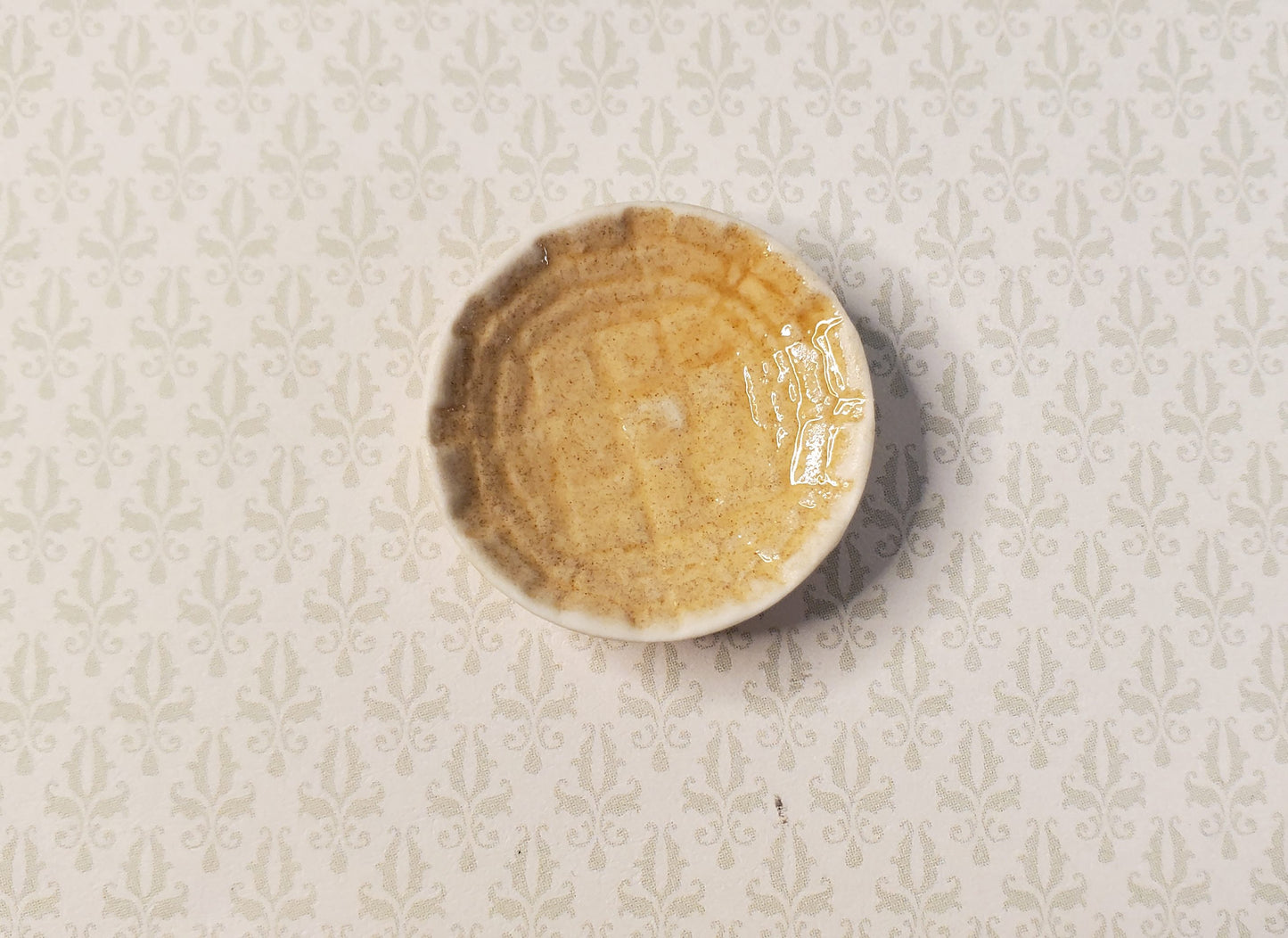 Dollhouse Light Brown Ceramic Round Bowl Thatched Design 1:12 Scale Miniature