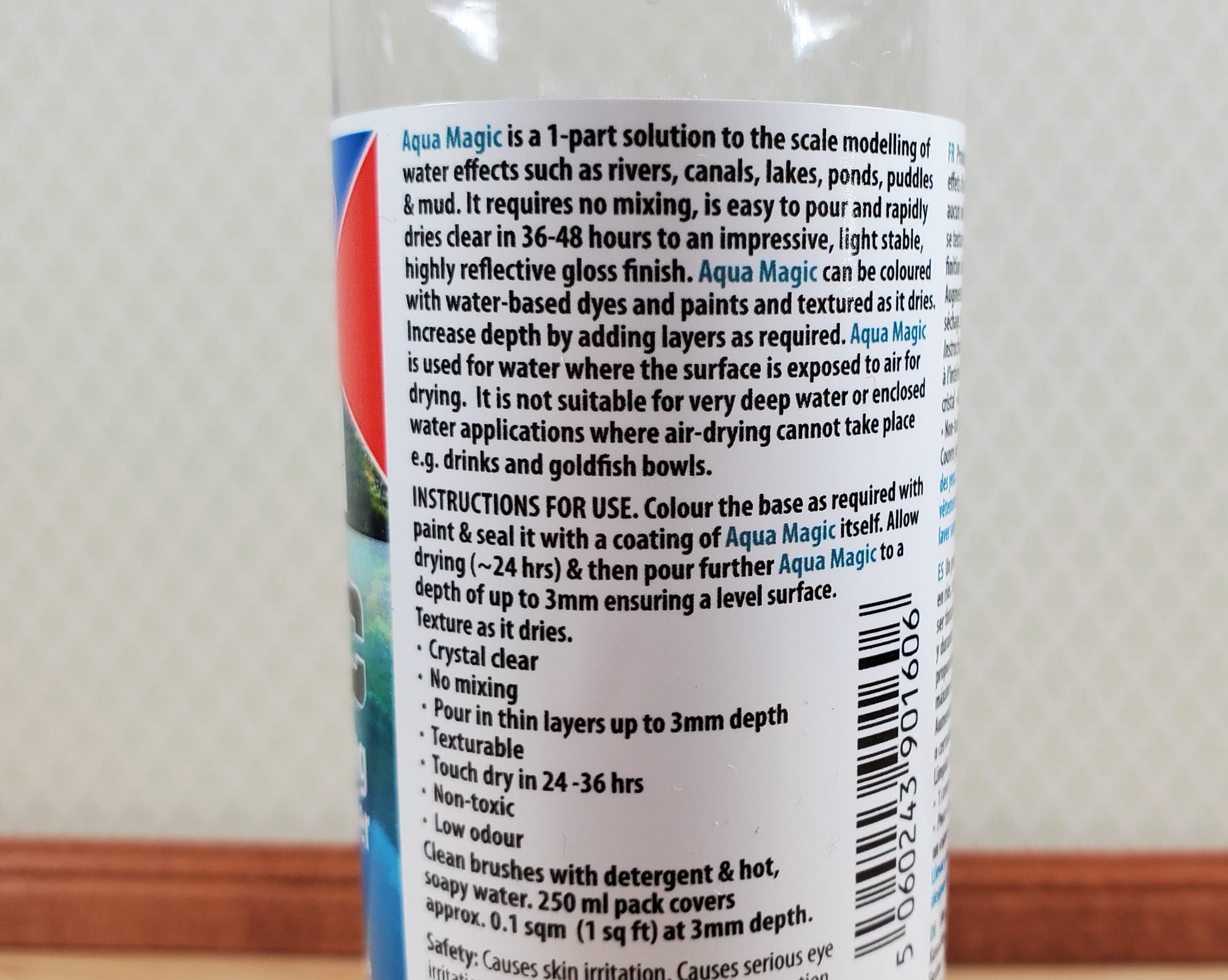 Aqua Magic Modeling Realistic Water Scenes 125ml Deluxe Materials