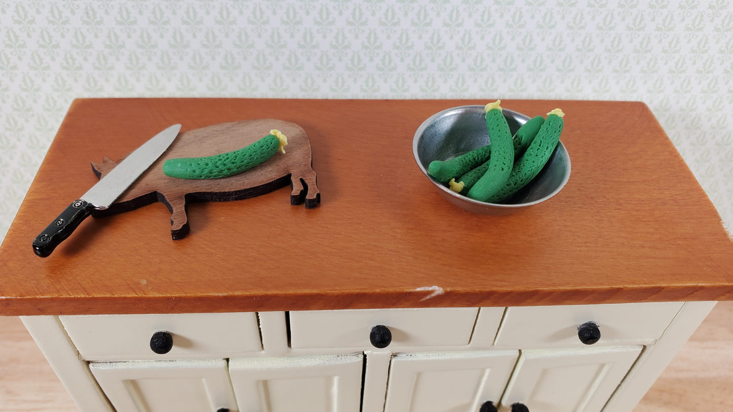 Dollhouse Green Zucchini 5 Pieces 1:12 Scale Miniature Food Vegetables