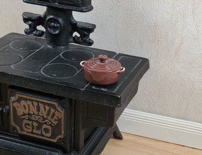 Dollhouse Small Dutch Oven Pot with Removeable Lid Brown 1:12 Scale Miniature
