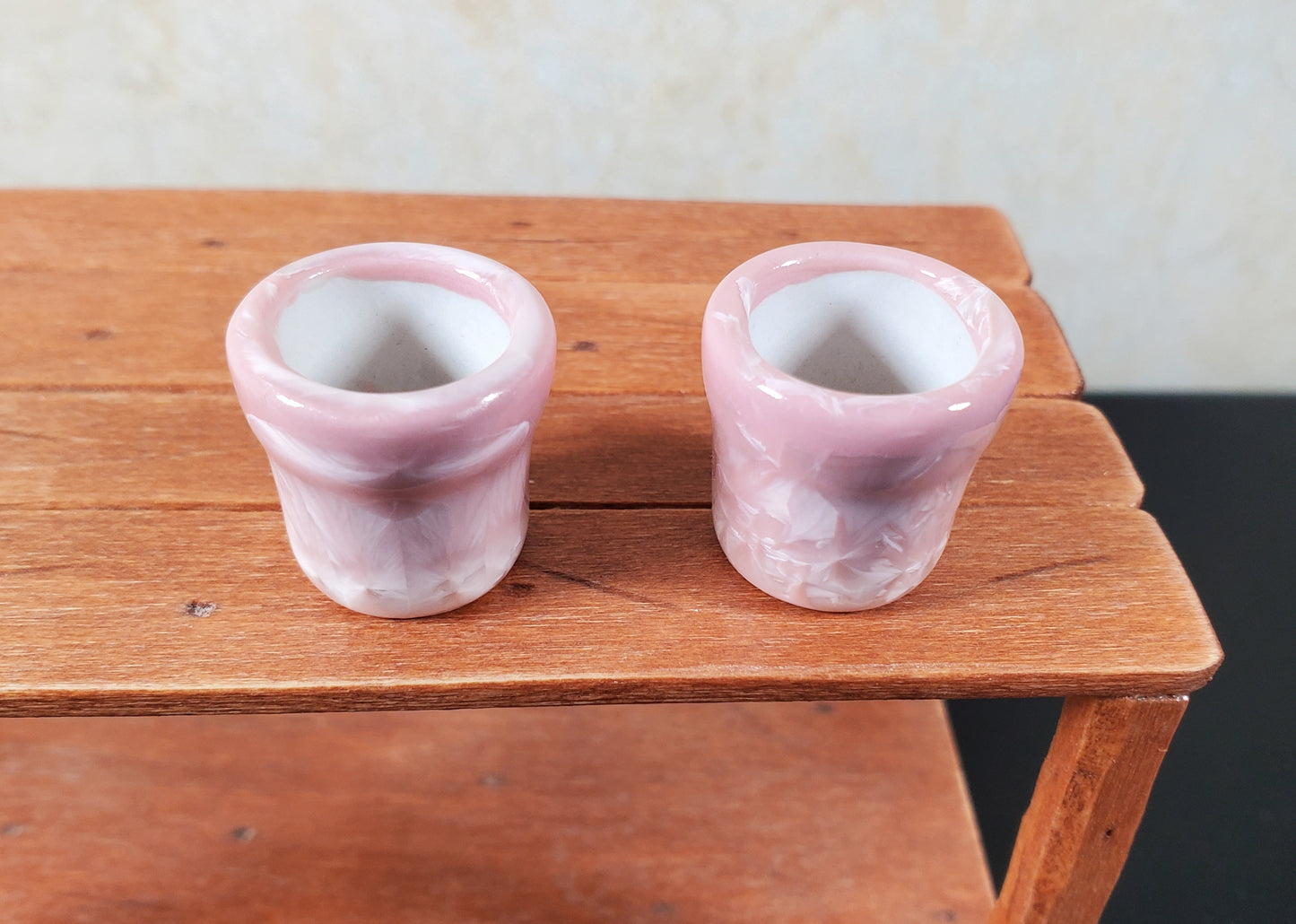 Dollhouse Patterned Pink Ceramic Pot Set of 2 1:12 Scale Miniature