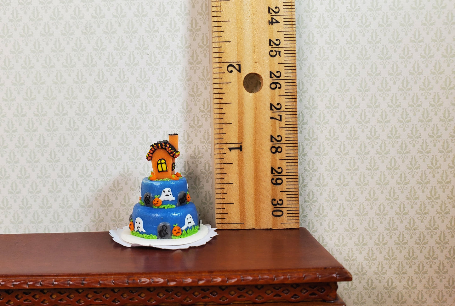 Dollhouse Ghostly Haunt 3 Tier Cake 1:12 Scale Miniature Dessert Food