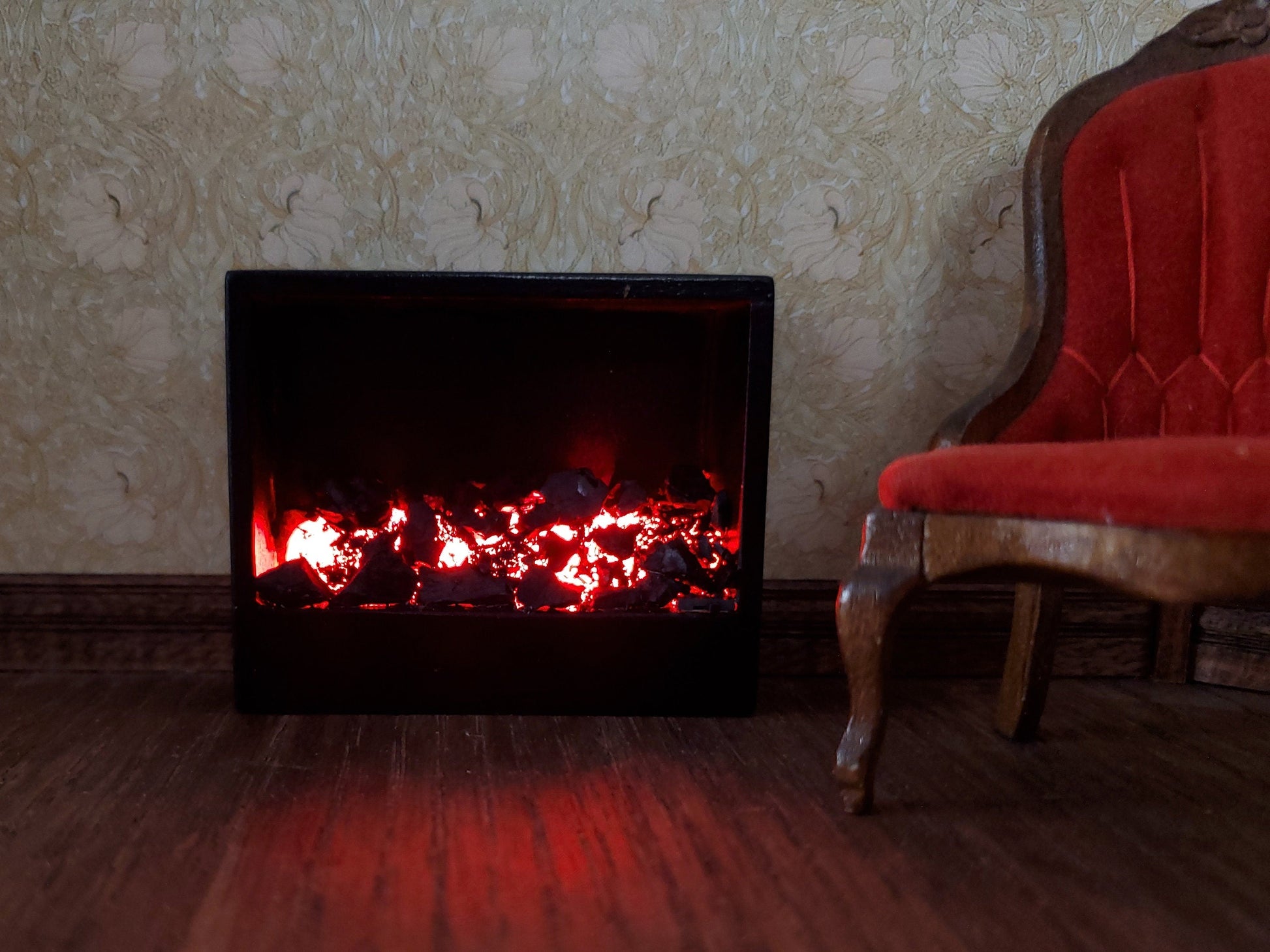 Dollhouse Wall Mounted Fireplace Modern Style Coals Battery Operated 1:12 Scale Miniature