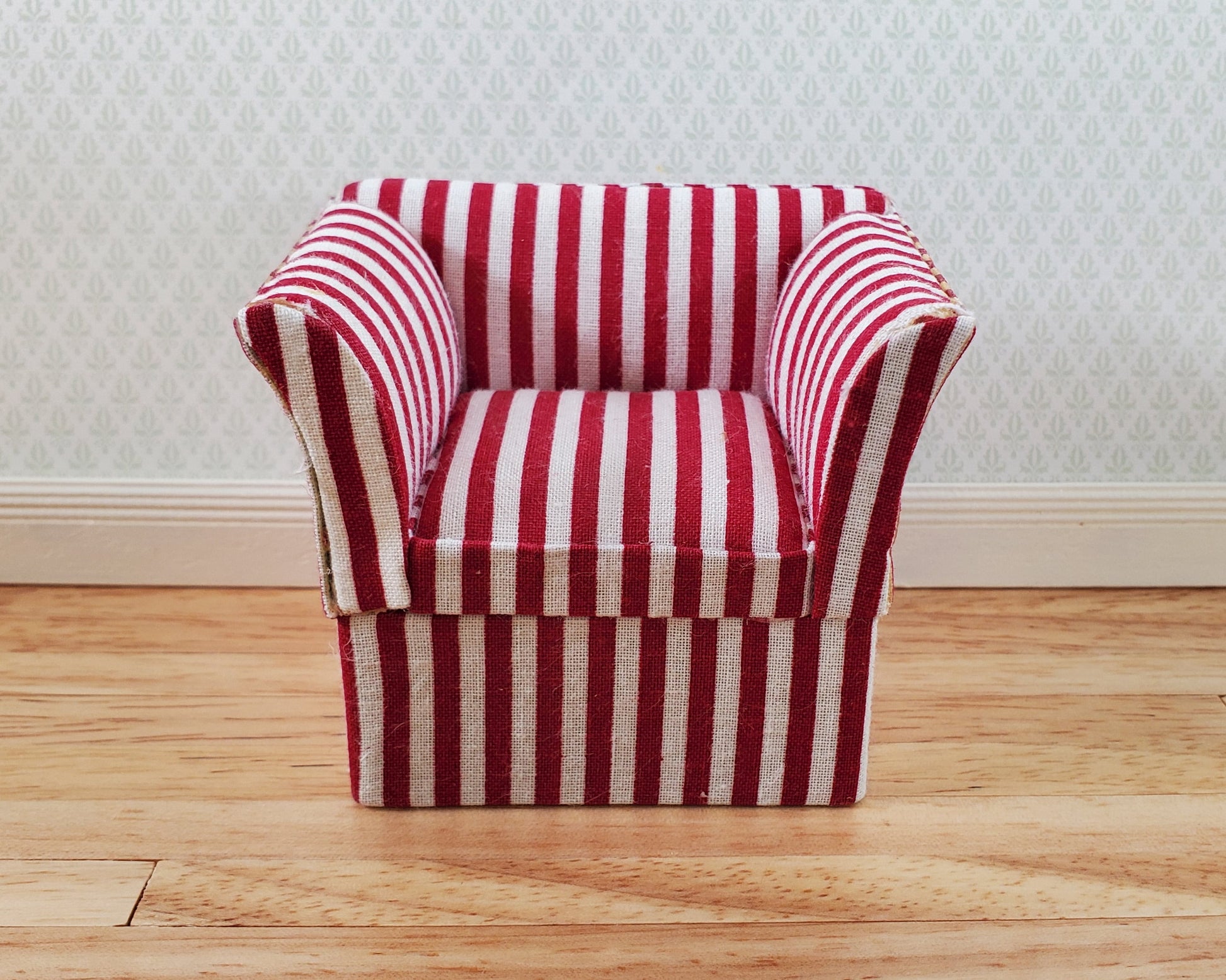 Dollhouse Club Chair Red & White Wide Striped Modern Style 1:12 Scale Furniture