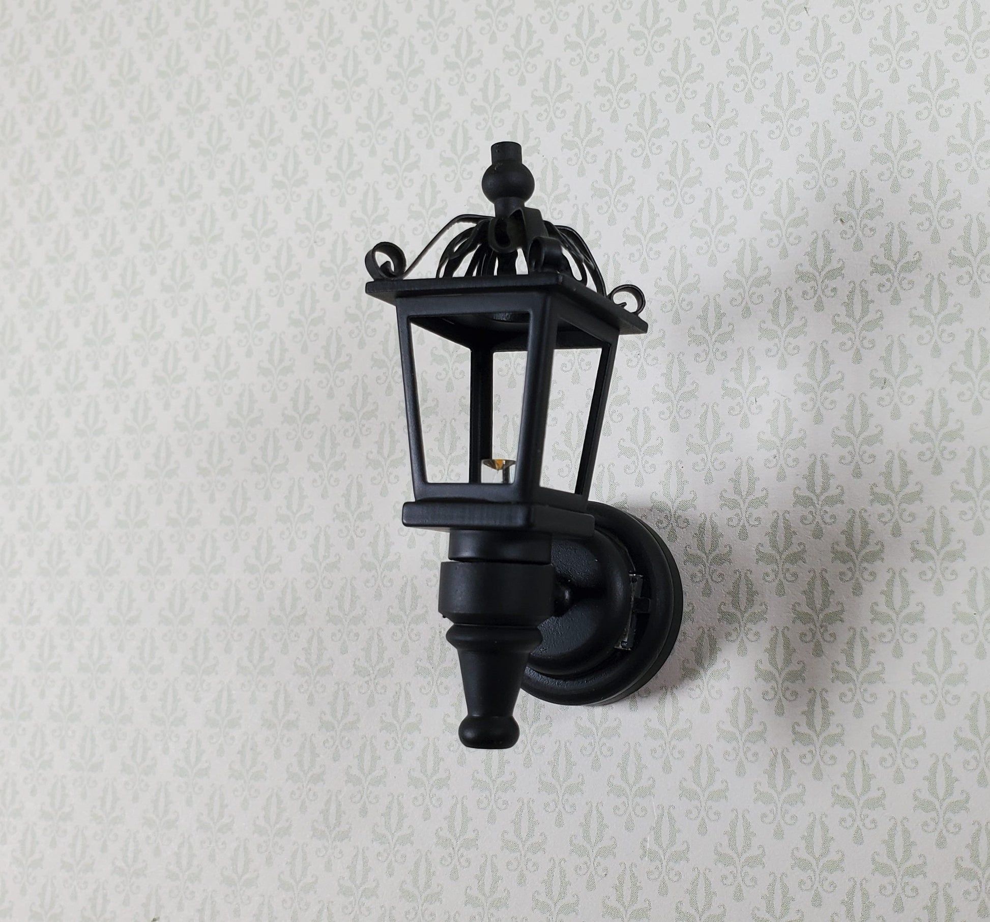 Dollhouse Battery Light Coach Lamp Black Metal Large 2" 1:12 Scale Miniature