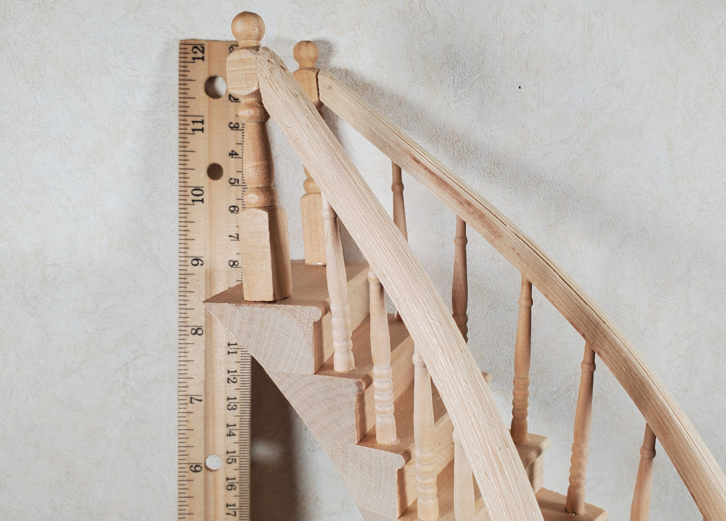 Dollhouse Left Curved Staircase Assembled 1:12 Scale Miniature Stairs Steps
