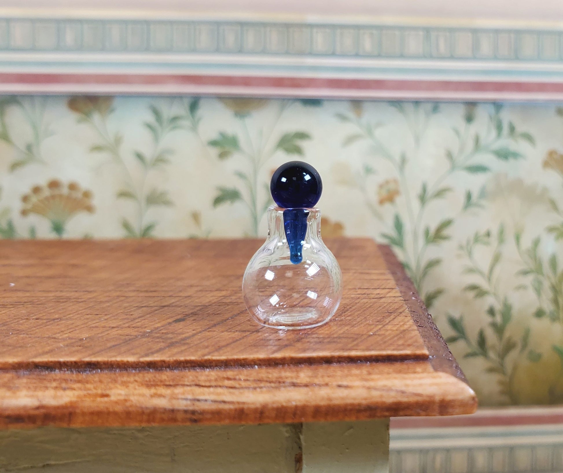 Dollhouse Small Round Bottom Jar with Cobalt Blue Stopper 1:12 Scale Miniature