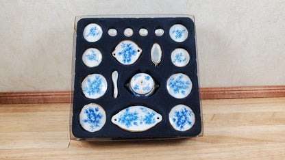 Dollhouse Dinner Set Plates Tureen Ceramic Blue Floral 1:12 Scale Miniature