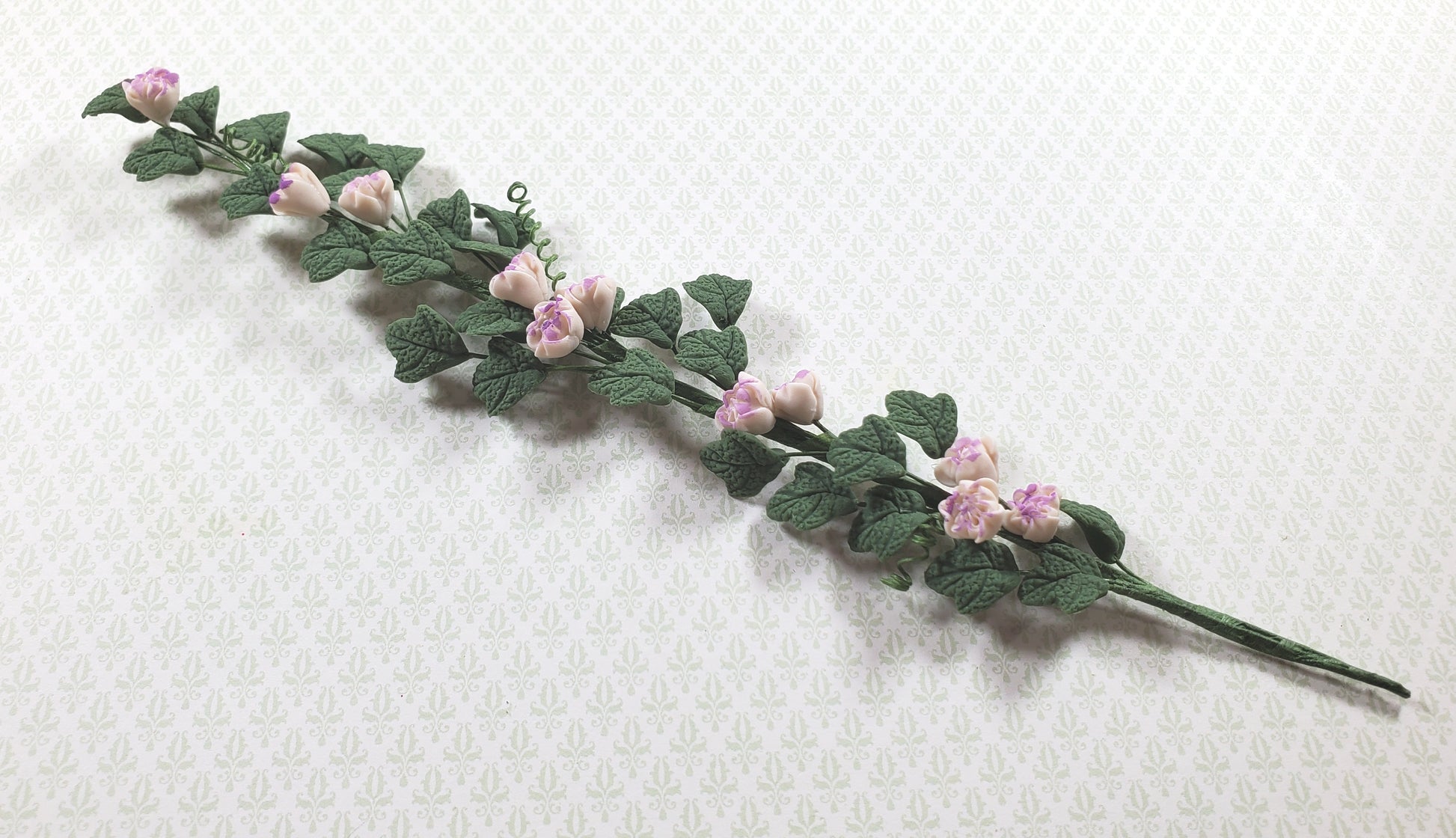 Dollhouse Trailing Purple 2 Tone Camelia Vine 1:12 Scale Miniature Garden Flower