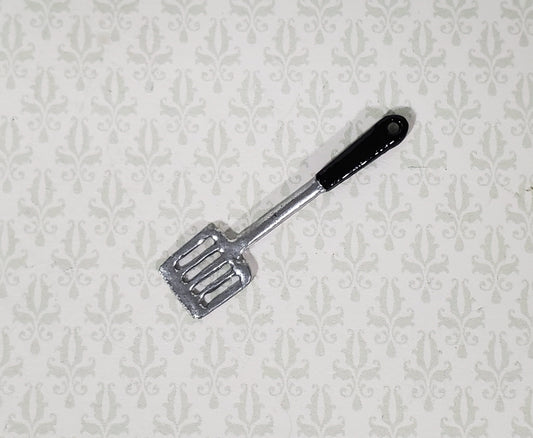 Dollhouse Kitchen Spatula Painted Metal 1:12 Scale Miniature Decor
