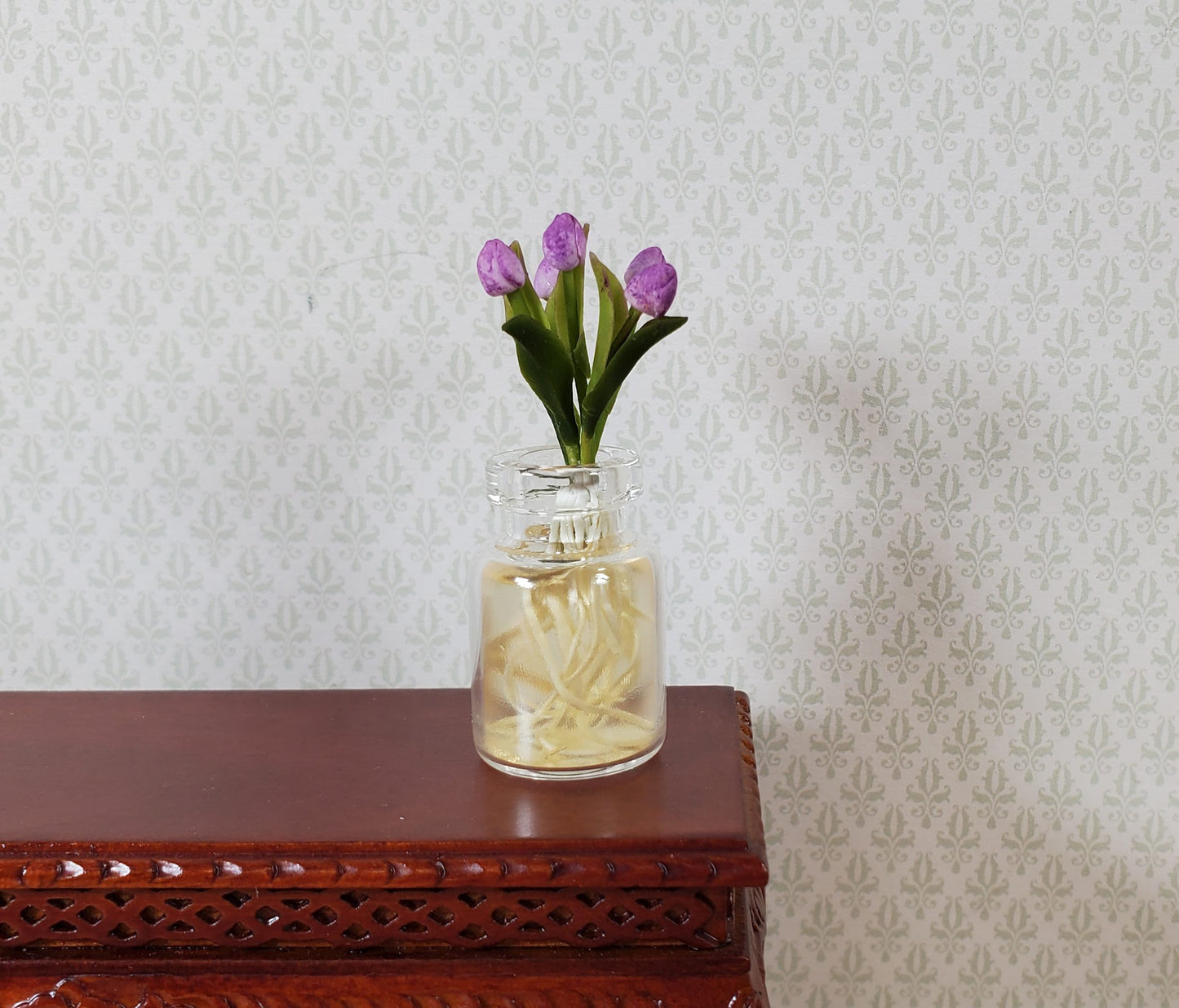 Dollhouse Lavender Tulip Bulbs with Roots in a Glass Jar1:12 Scale Miniature