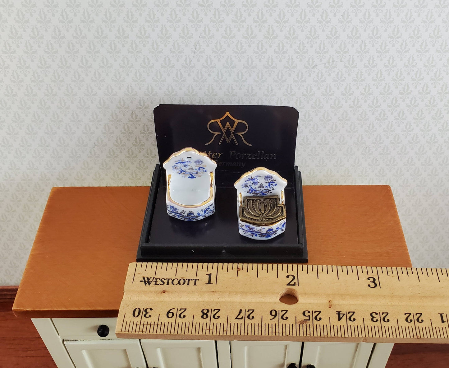 Dollhouse Miniature Salt Cellars Reutter Porcelain 1:12 Scale Blue White Gold