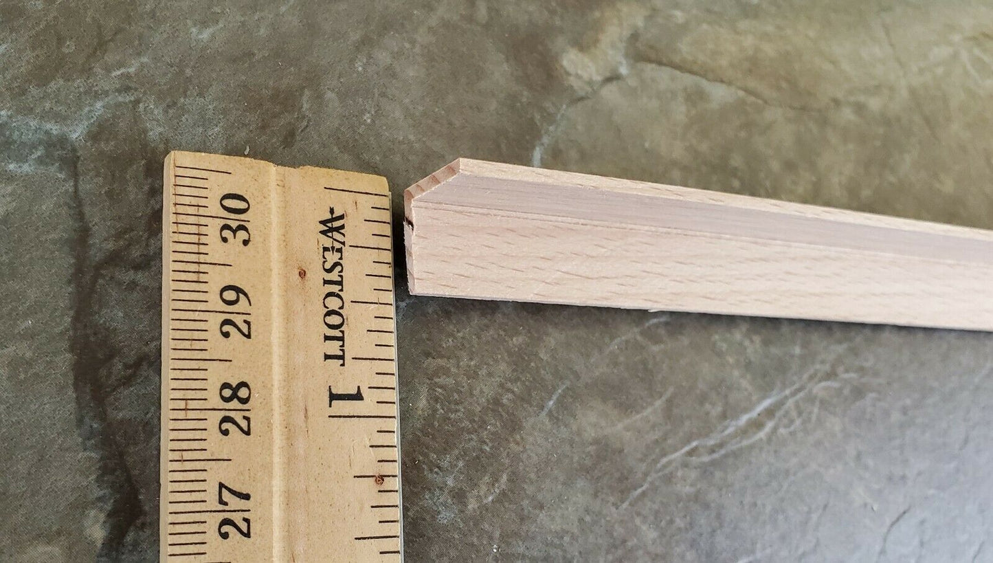 Dollhouse Miniatures Corner Trim Molding 3/8" x 3/8" x 18" long 1:12 Scale 70295