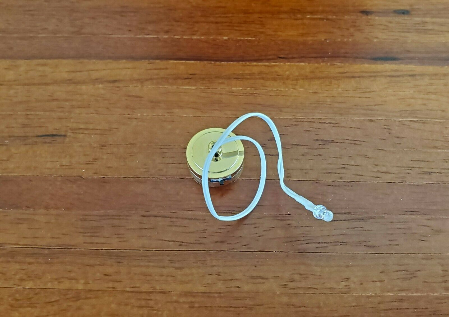 Dollhouse Miniature Battery Light Bulb RED on String for Fireplace 1:12